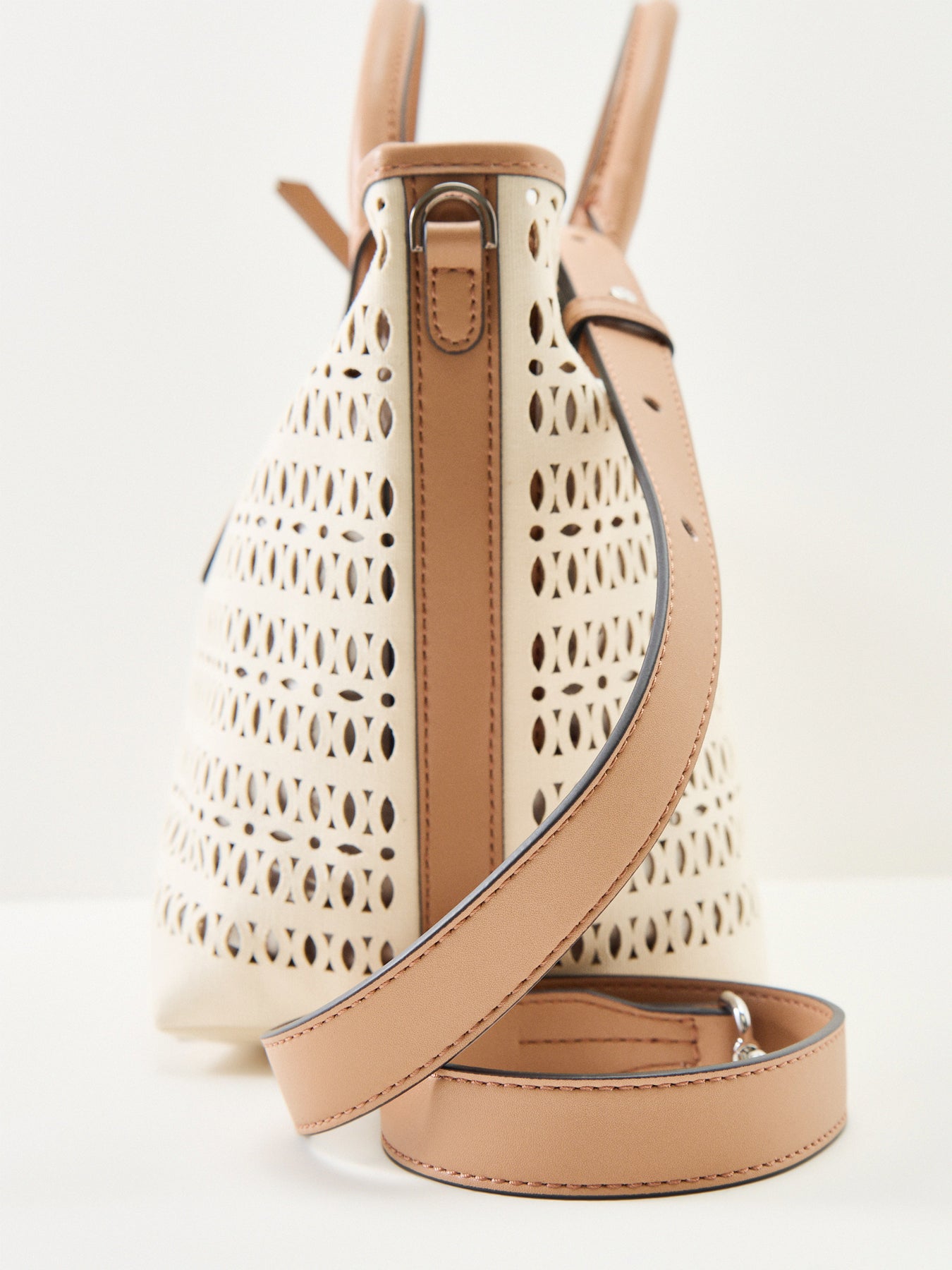 Mashup Laser Cut Tote Bag Cream