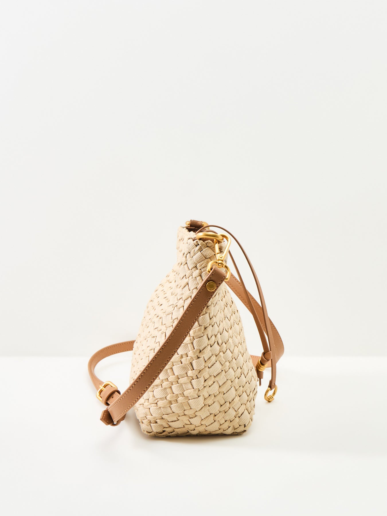 Mercy Straw Bucket Shoulder Bag Beige