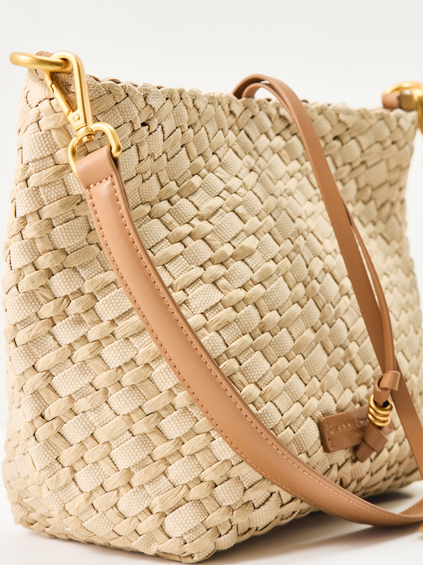 Mercy Straw Bucket Shoulder Bag Beige
