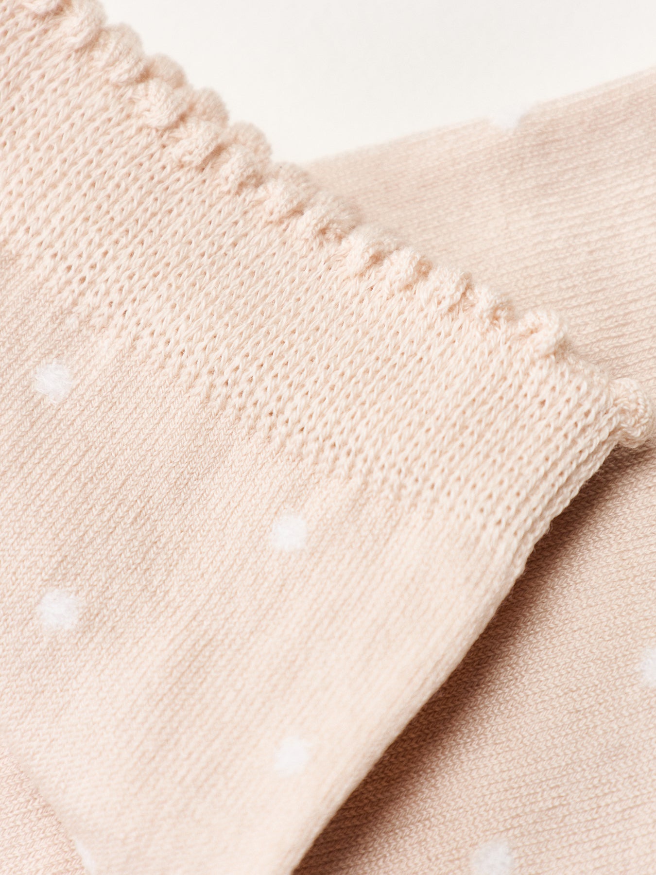 Spike Dot Socks Cream