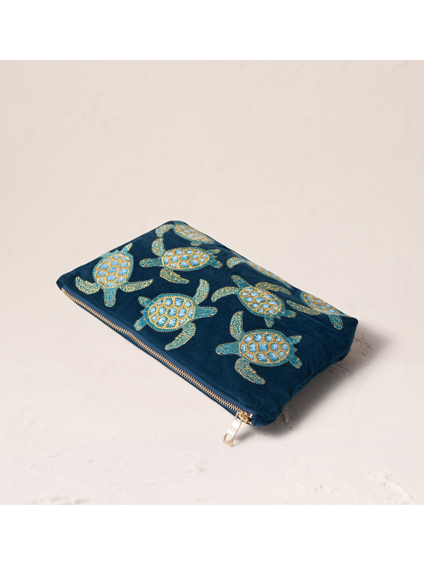 Swimming Turtle Velvet Everyday Pouch Marine Navy