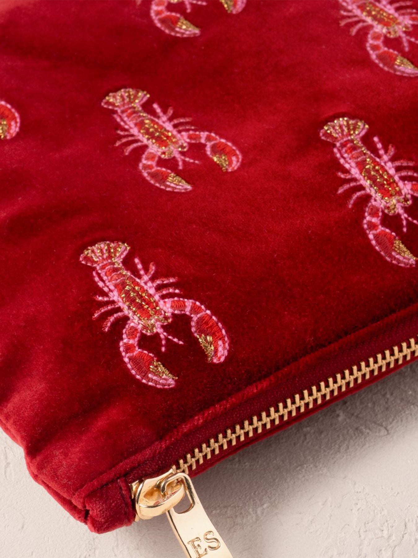 Lobster Velvet Everyday Pouch Rouge
