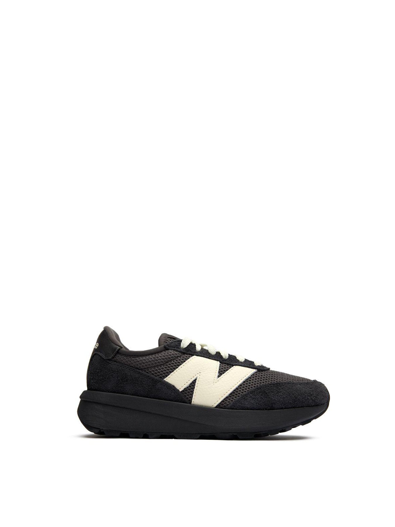 370 Trainers Black