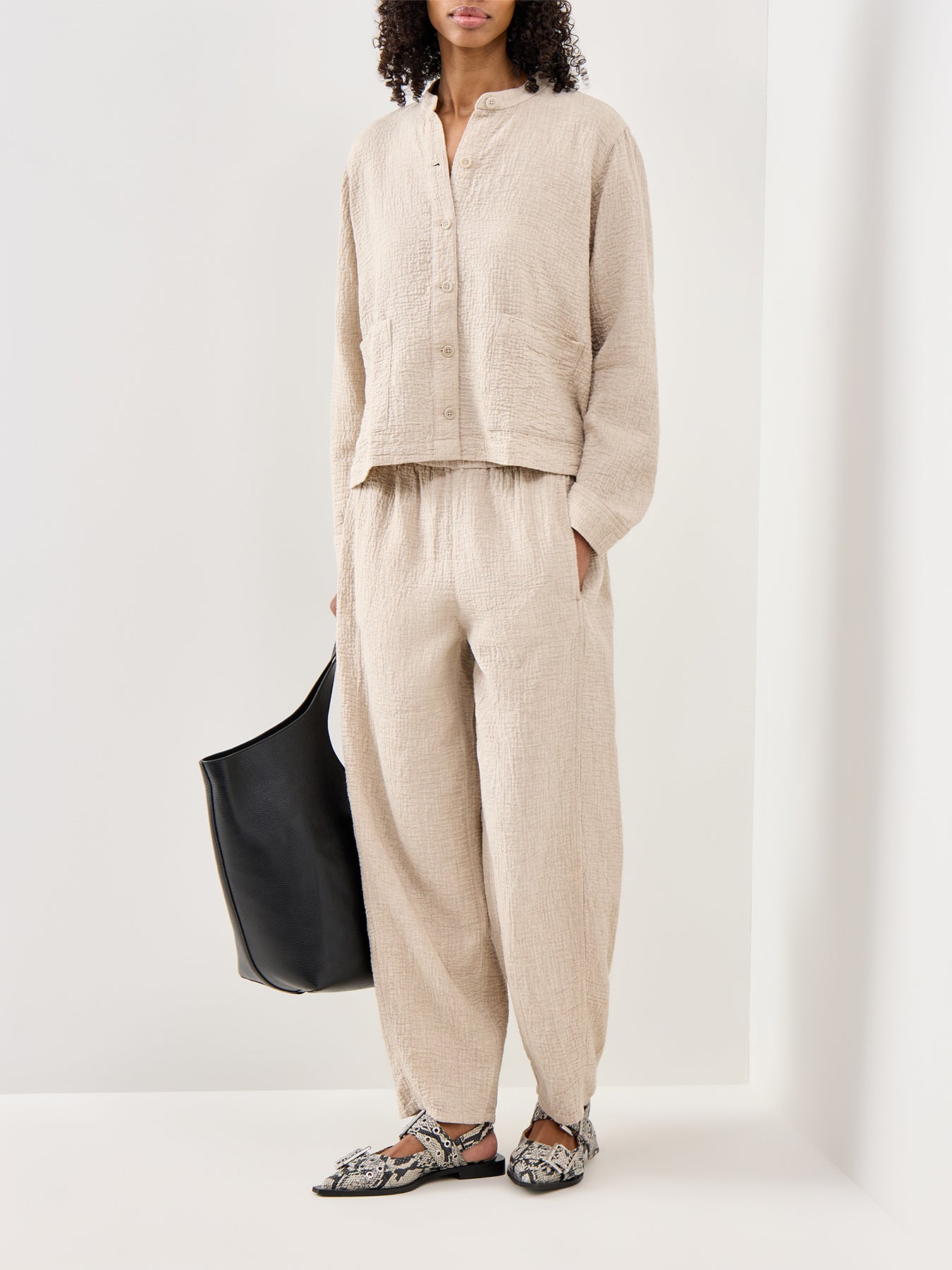 Lantern Ankle Pants Beige
