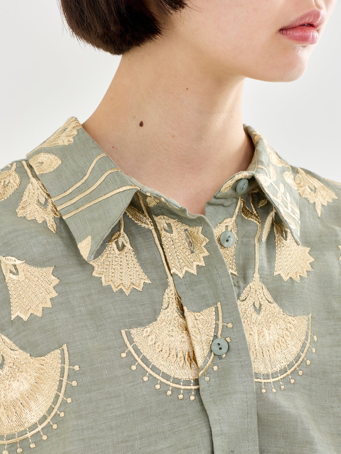 Papyrus Cropped Linen Shirt Khaki