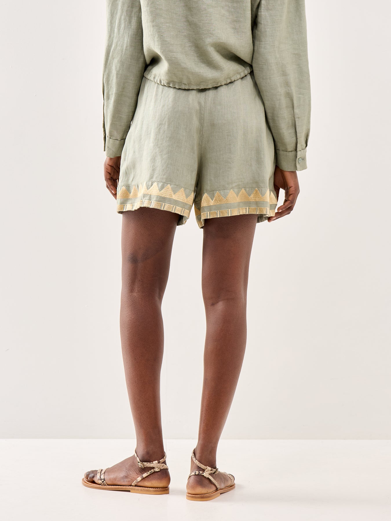 Papyrus Linen Shorts Khaki