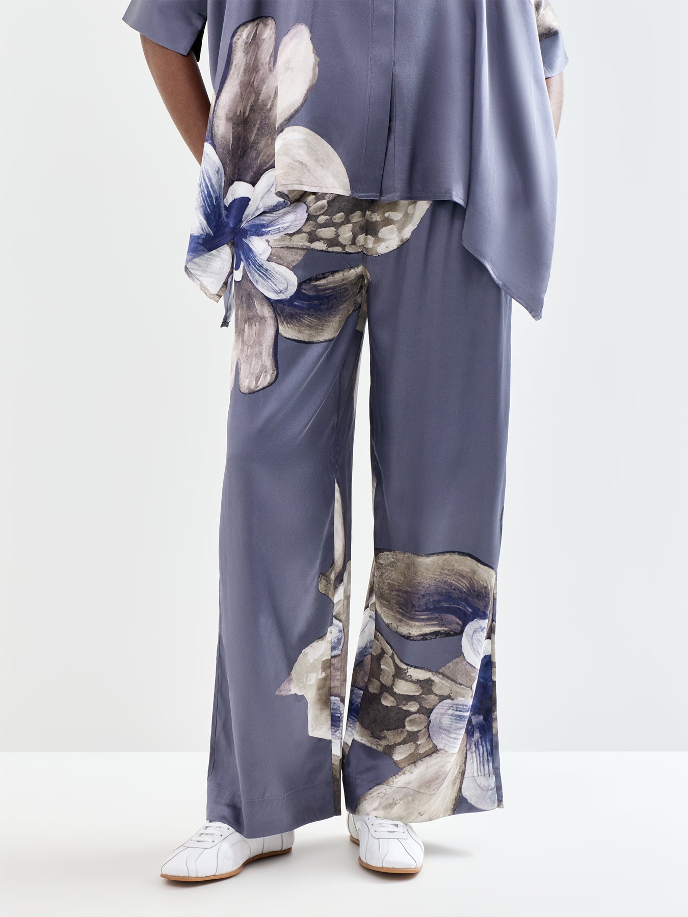 Margo Silk Wide Leg Trousers Grey