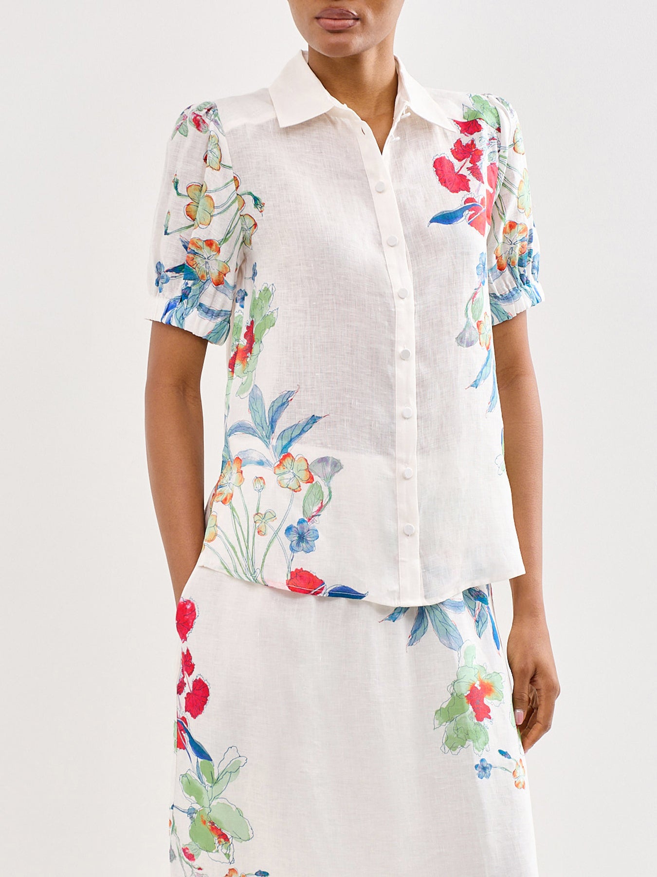 Violeta Linen Short Sleeve Blouse White