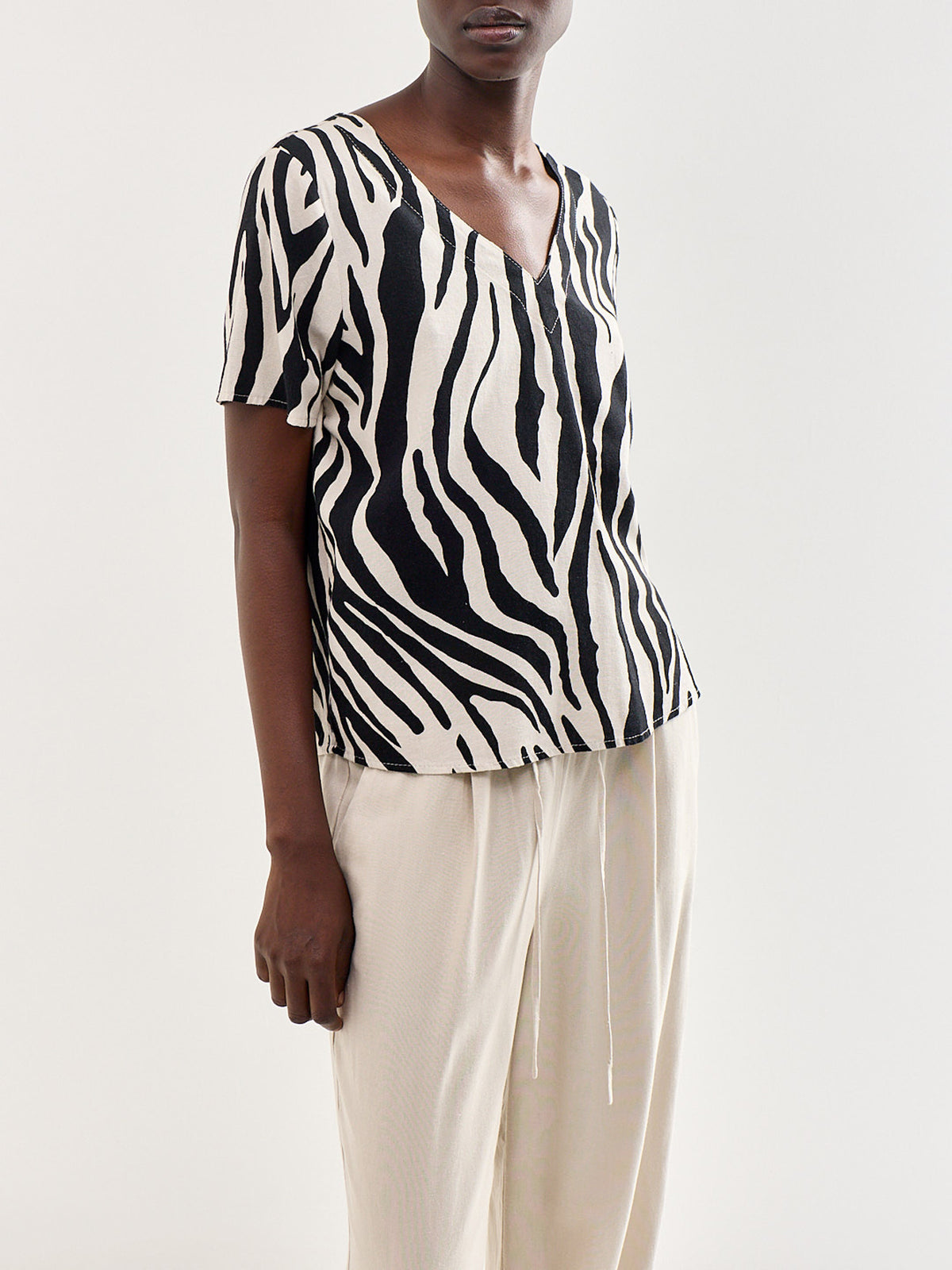 V-Neck T-Shirt Pattern