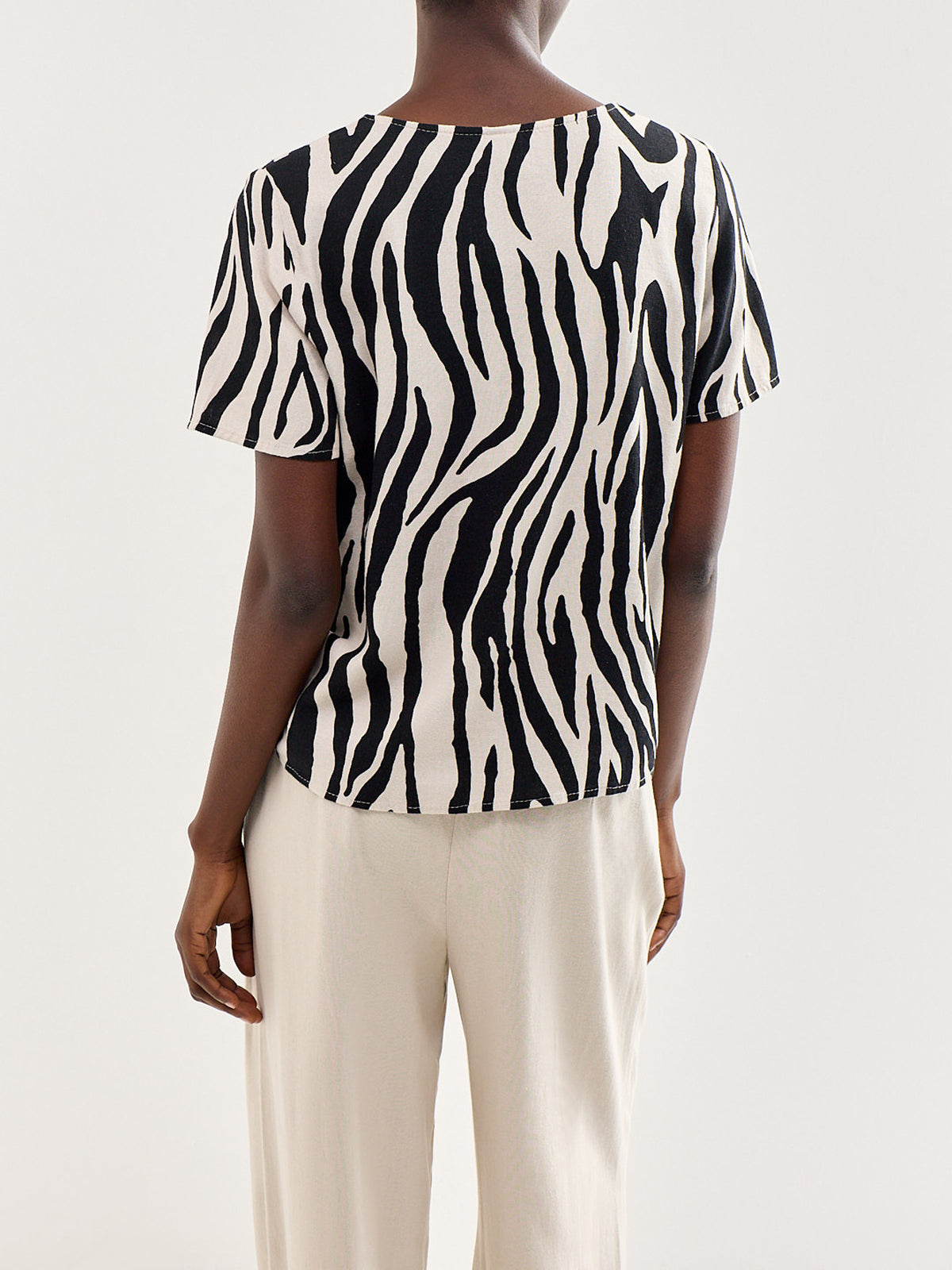 V-Neck T-Shirt Pattern