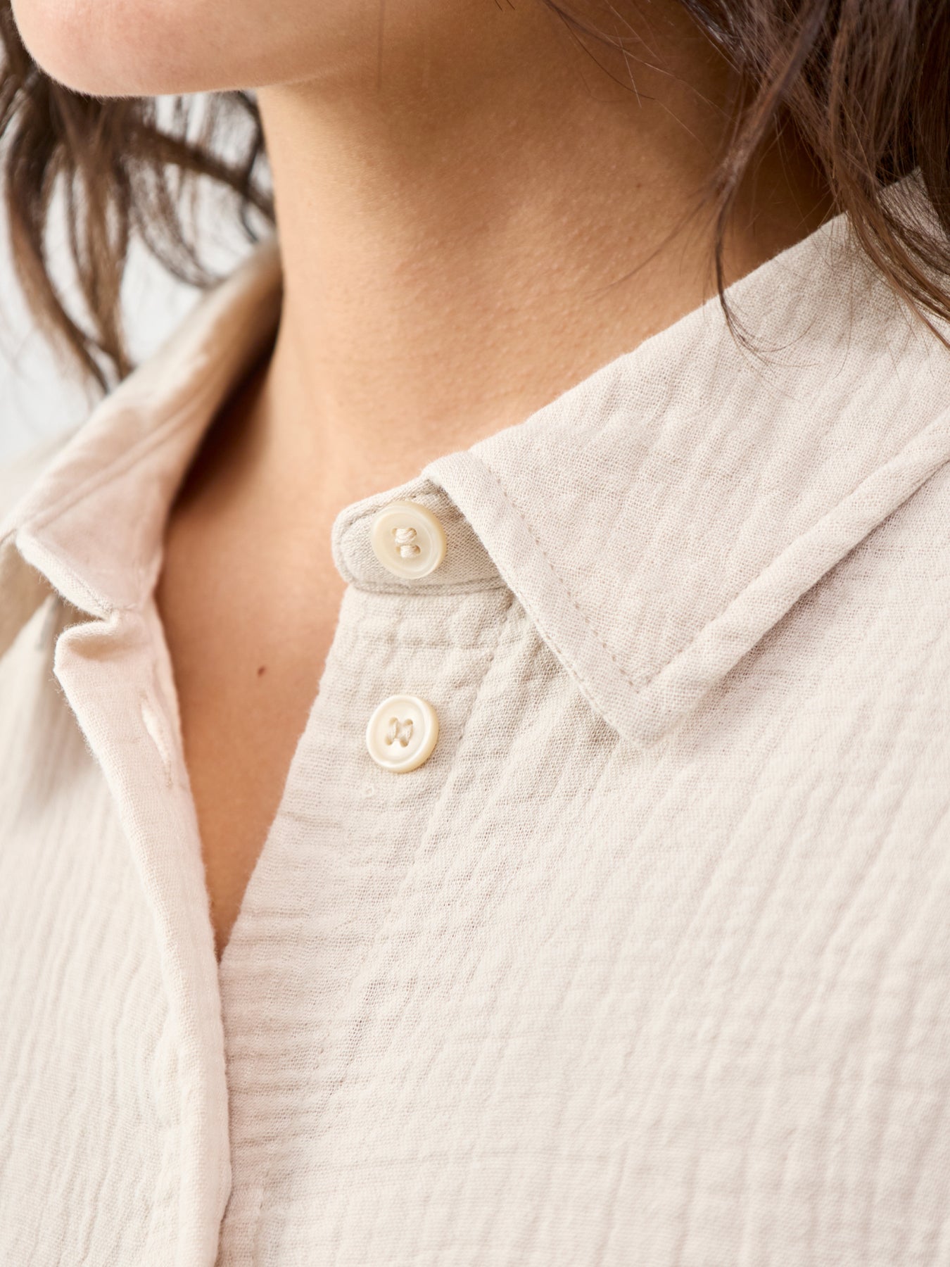 Cropped Shirt Beige