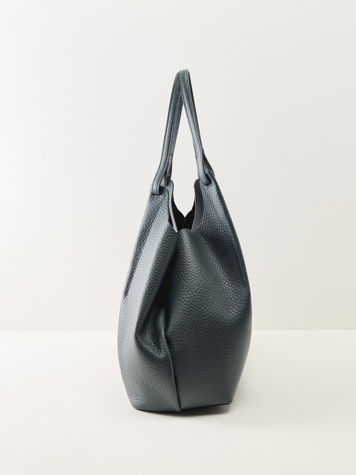 Dua Large Shoulder Tote Navy