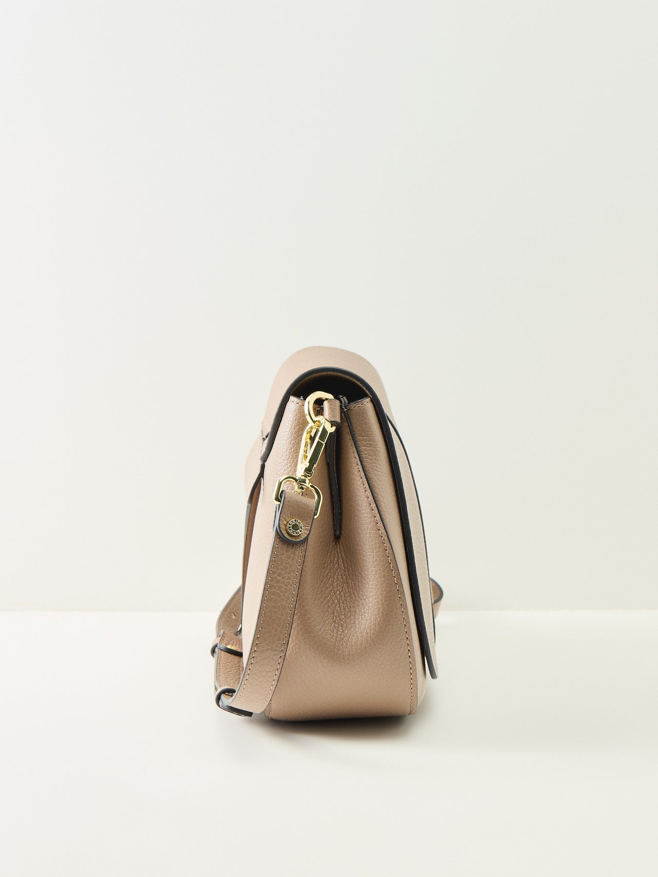 Helena Round Crossbody Beige