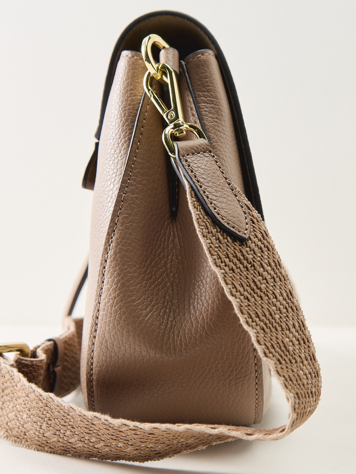 Helena Round Crossbody Beige