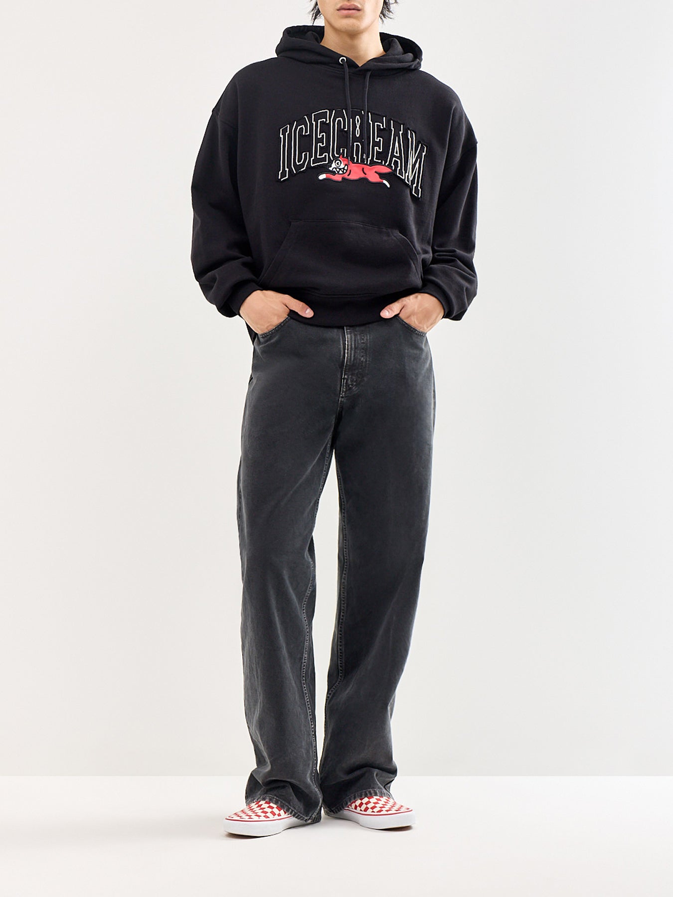 College Applique Running Dog Popover Hoodie Black
