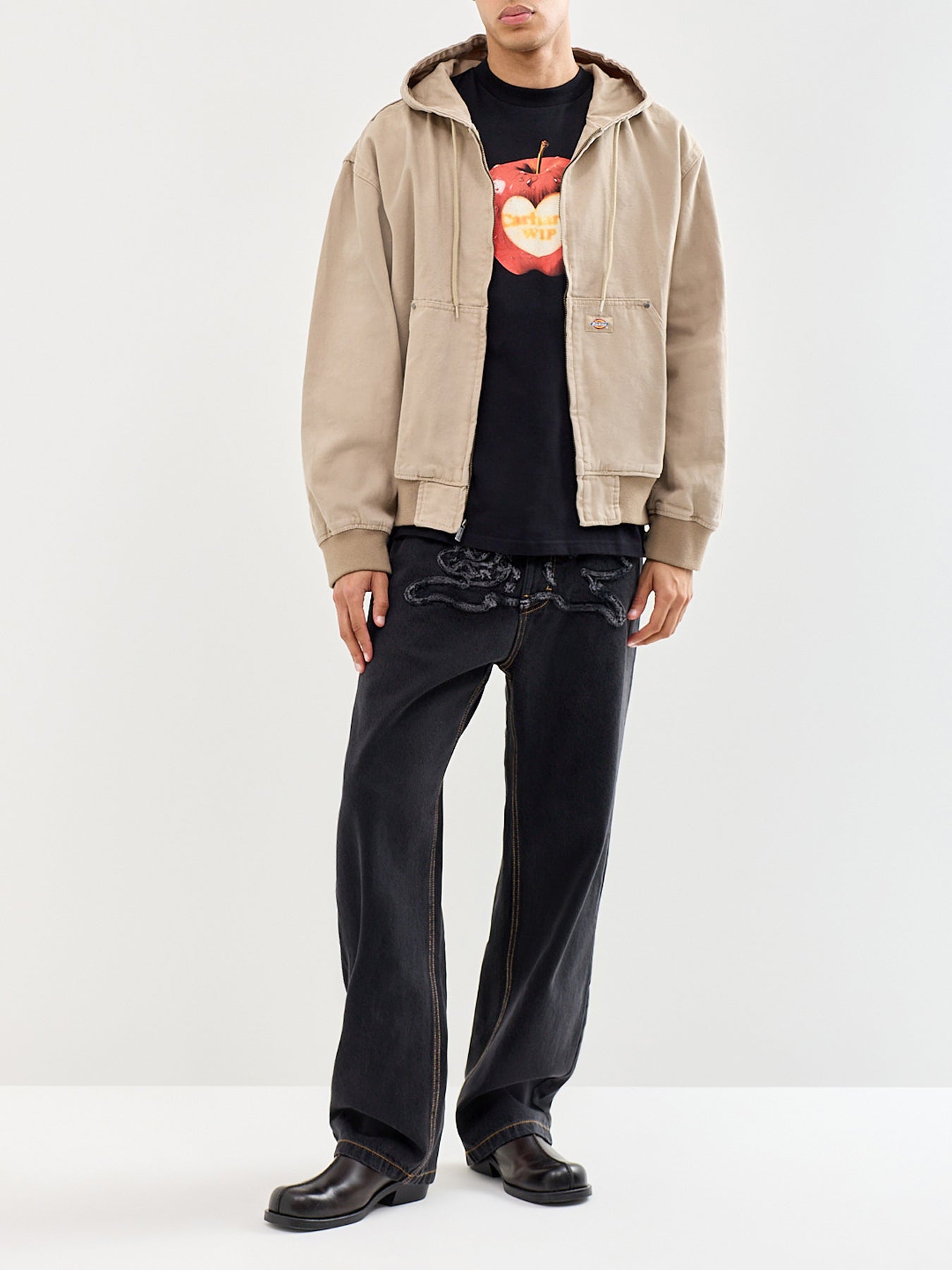 Appliqué Running Dog Double Scoop Denim Jeans Black