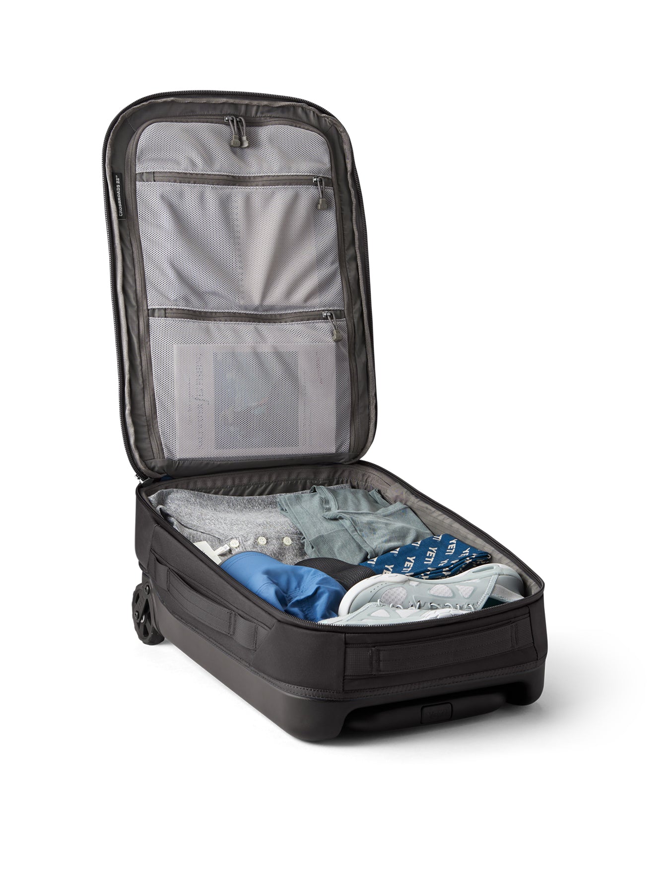 Crossroads Luggage 22 Inch