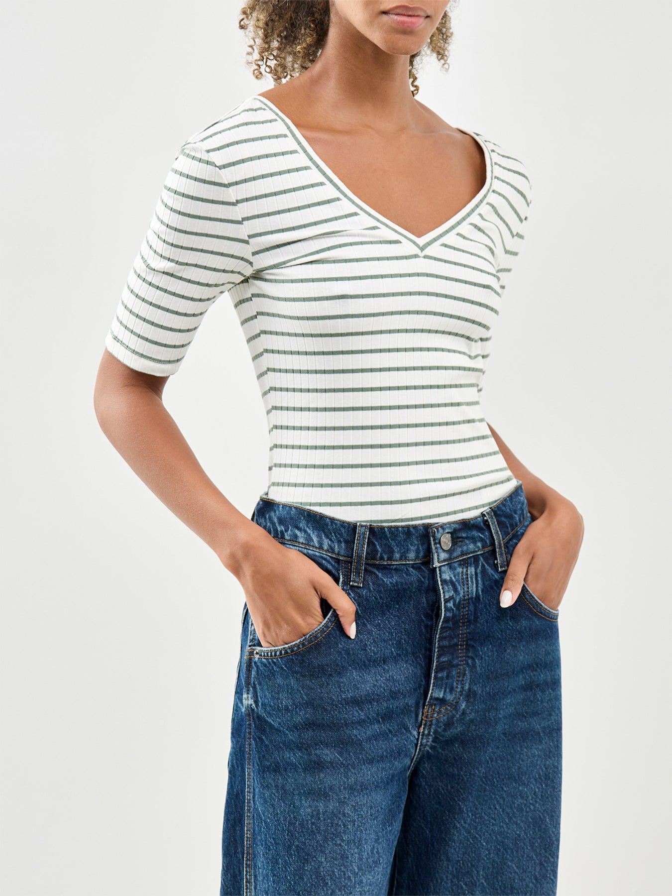 Sea V-Neck Top Multi