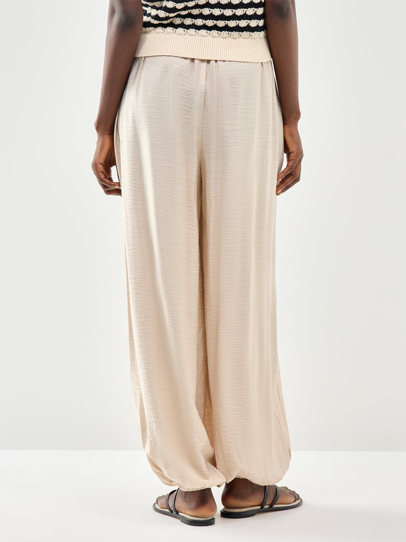 Zoey Balloon Trousers Beige