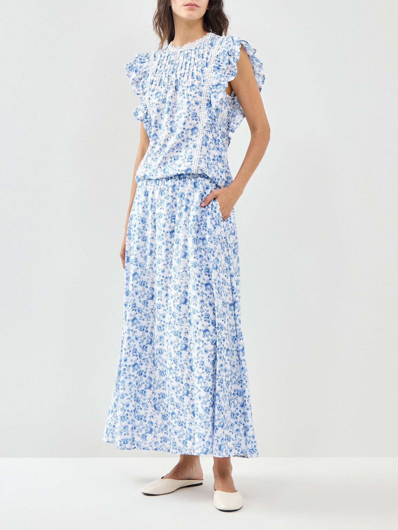 Bliss Sleeveless Detail Blouse Blue