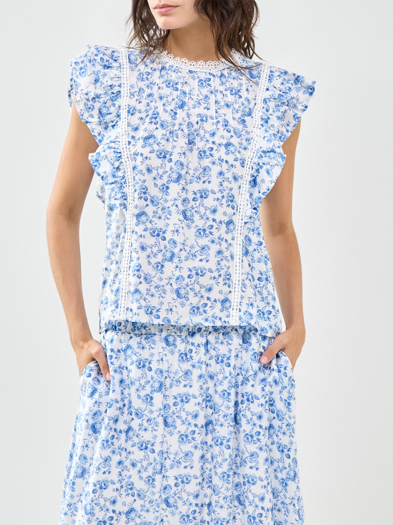 Bliss Sleeveless Detail Blouse Blue