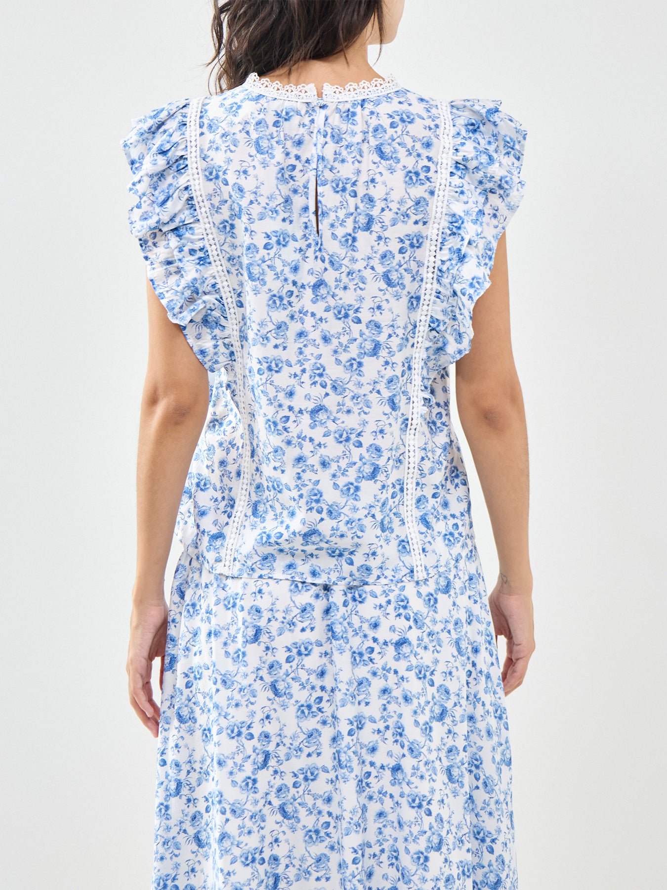 Bliss Sleeveless Detail Blouse Blue