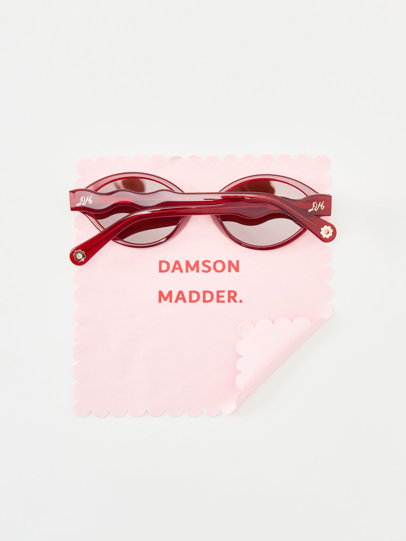 Wave Temple Sunglasses Red