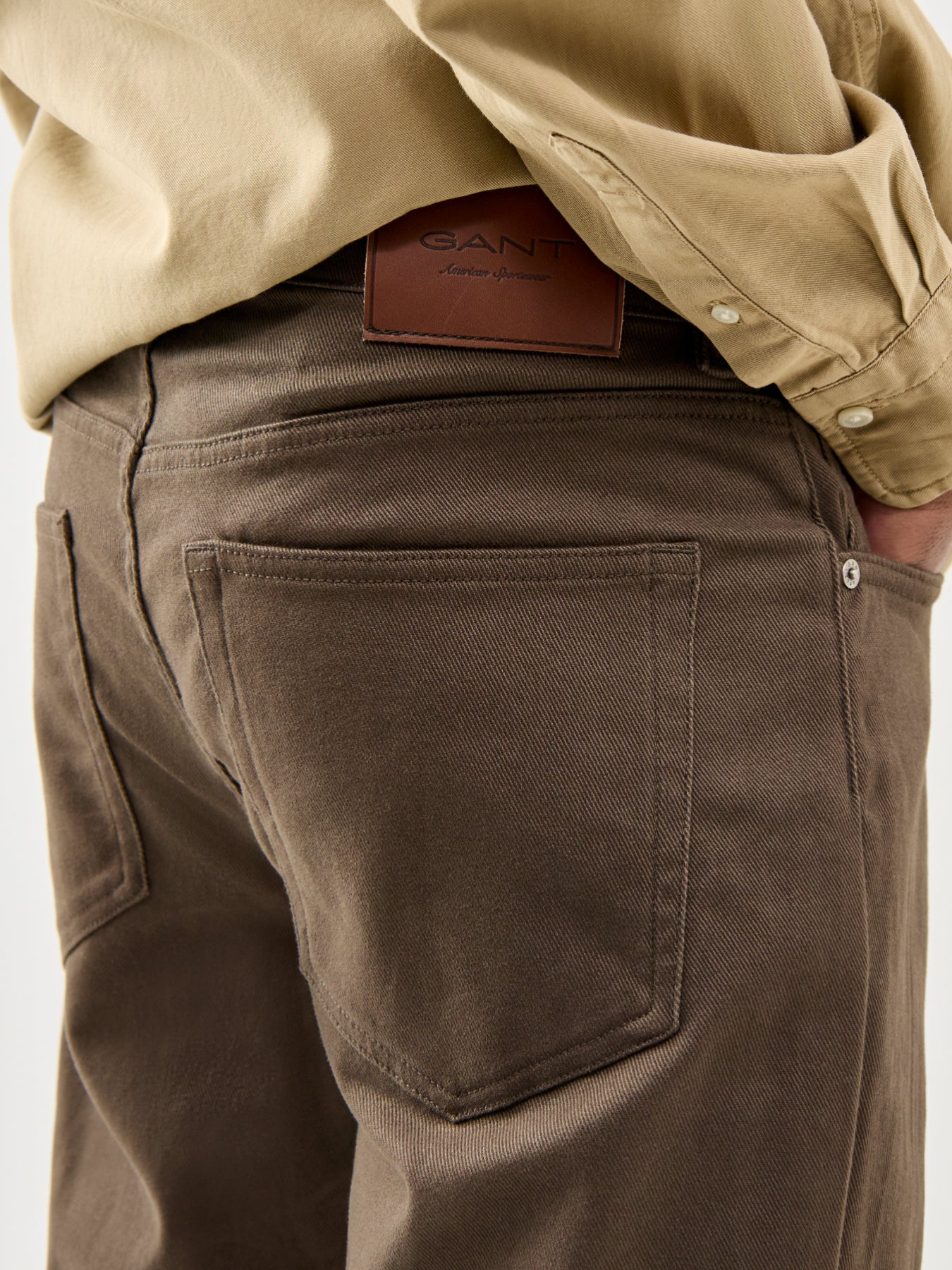 Soft Twill Straight Jeans Brown
