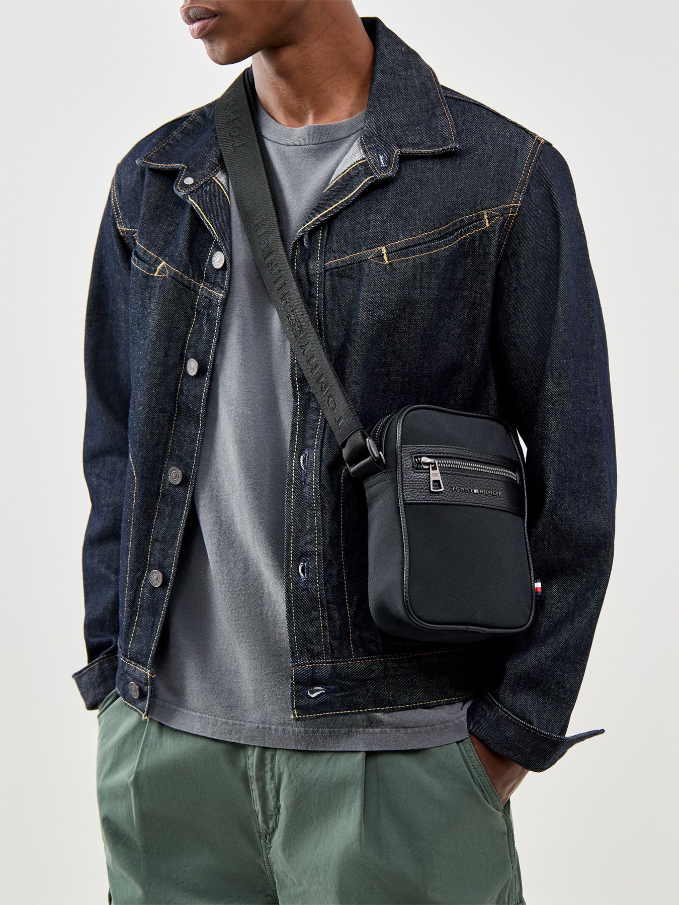 Repreve Mini Reporter Bag Black