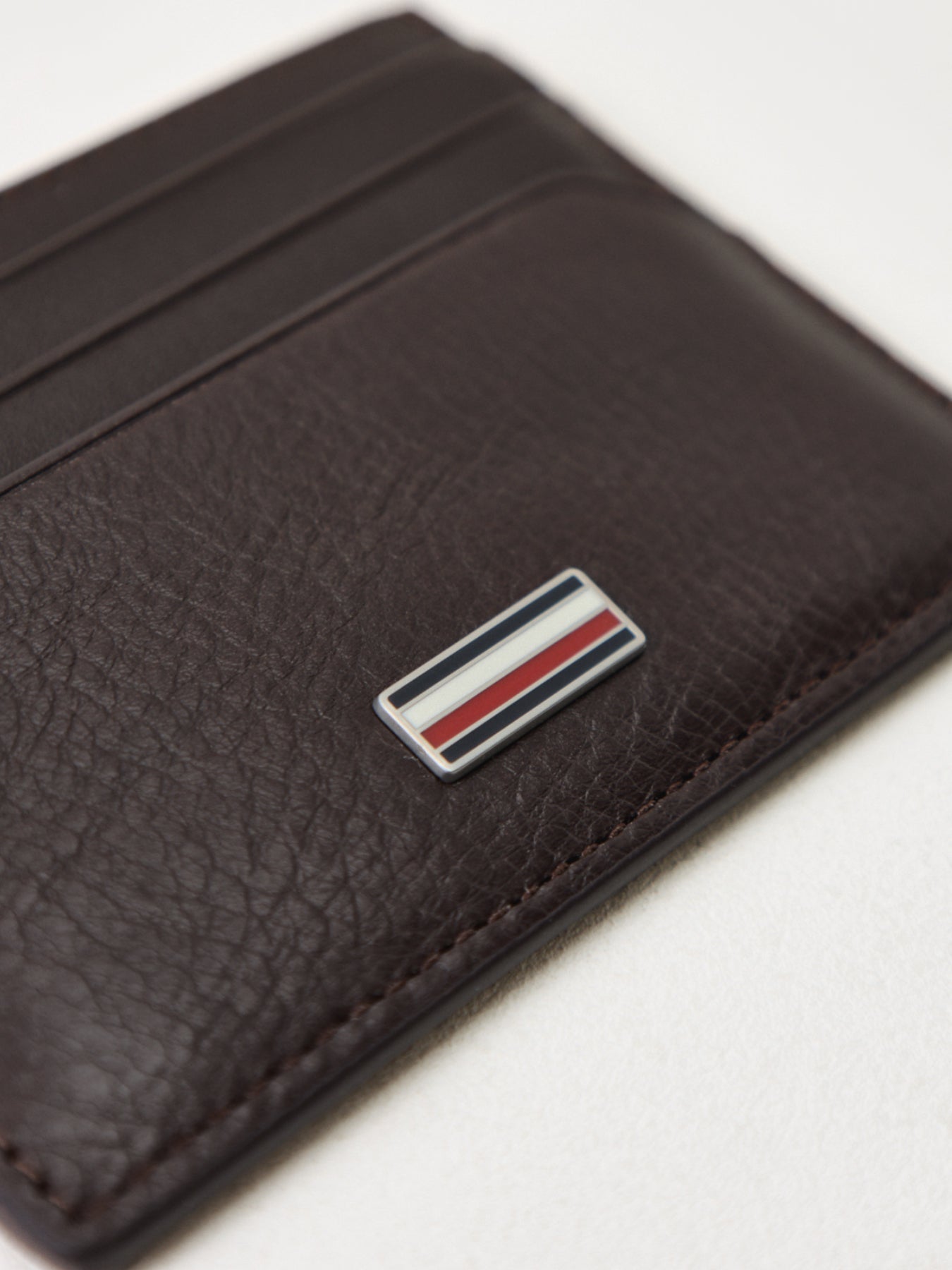 TH Central Card Holder Brown