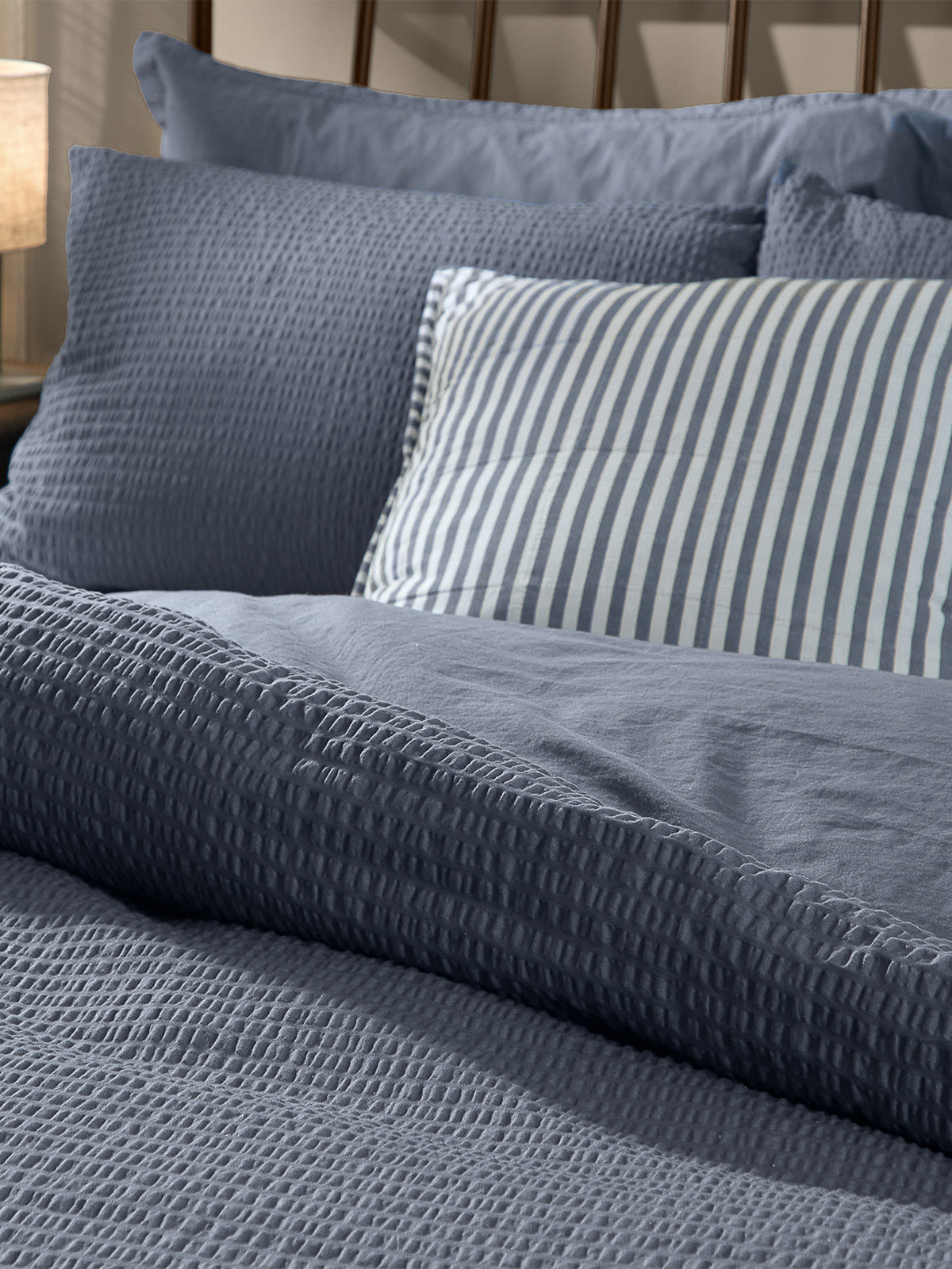 Cotton Hebden Relaxed Seersucker King Duvet Set - Denim Blue