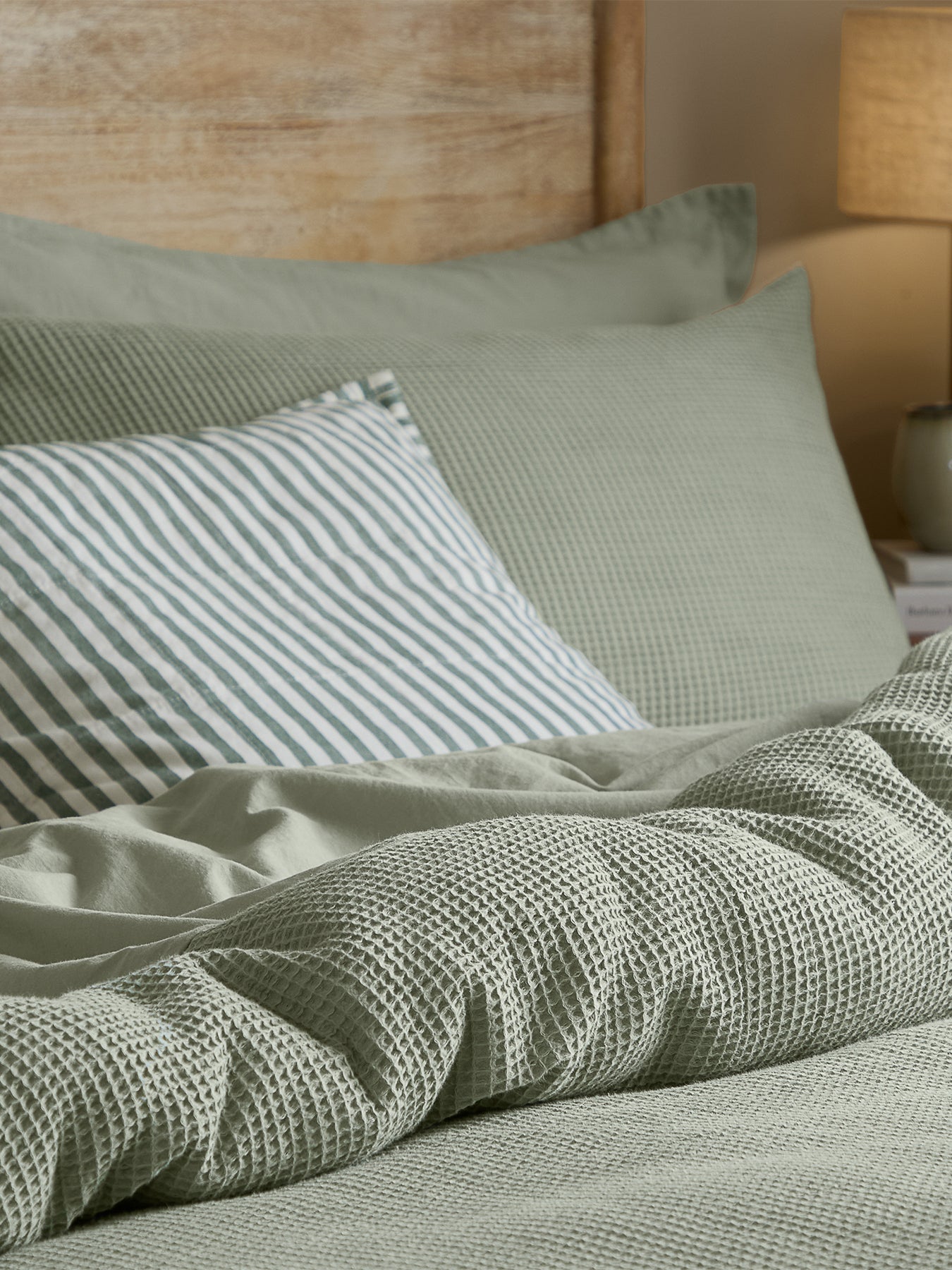 Cotton Hebden Relaxed Waffle Double Duvet Set - Bay Green
