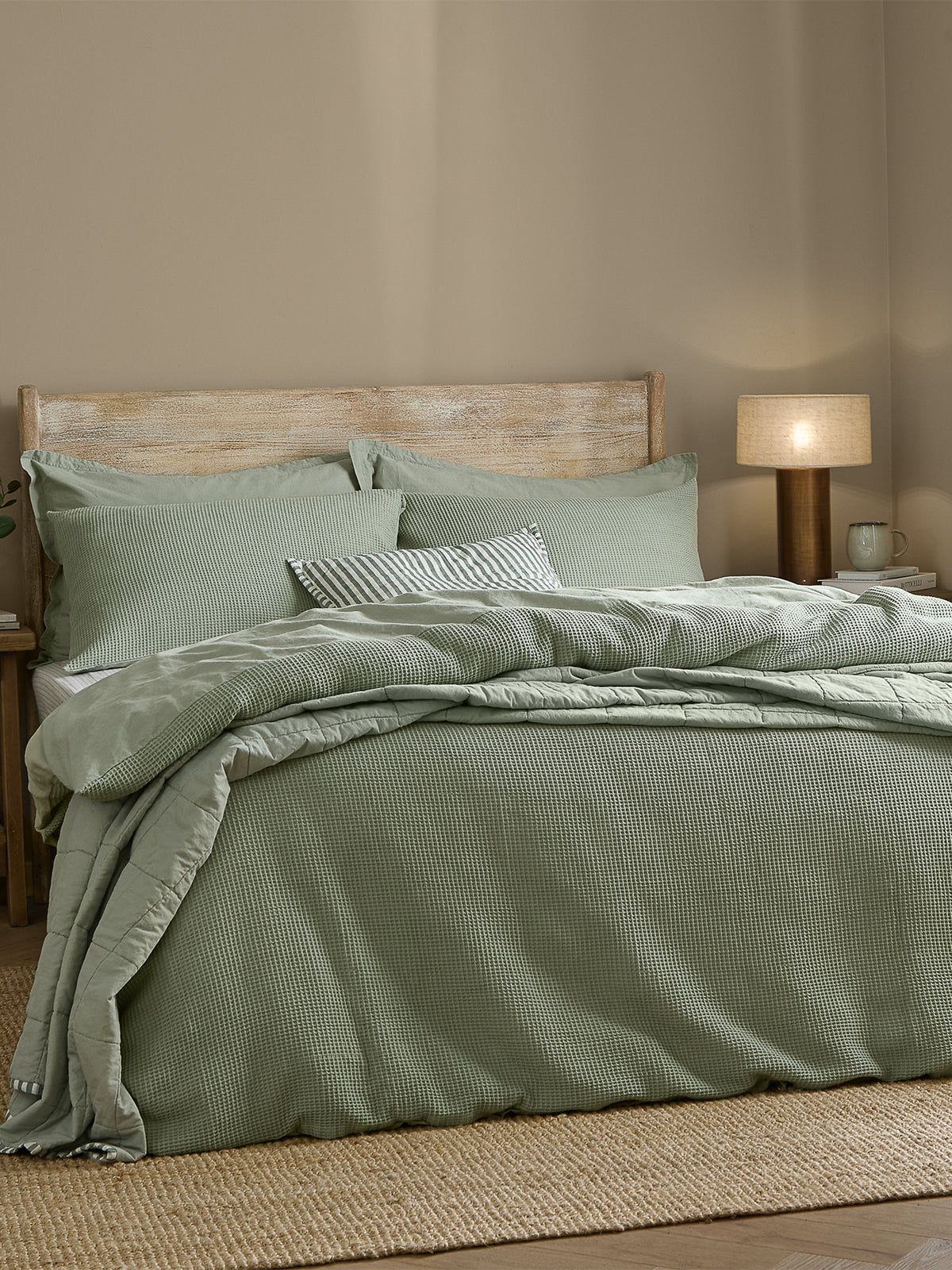 Cotton Hebden Relaxed Waffle Super King Duvet Set - Bay Green