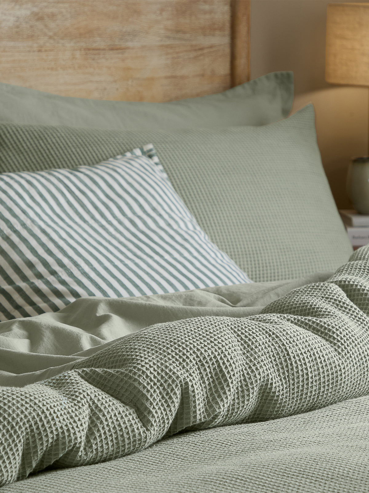 Cotton Hebden Relaxed Waffle Super King Duvet Set - Bay Green