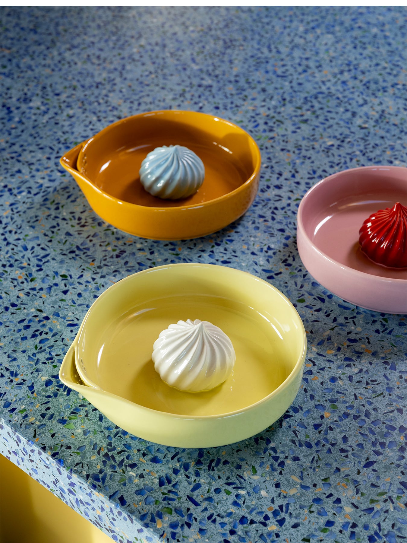 Pudding Citrus Squeezer Yellow