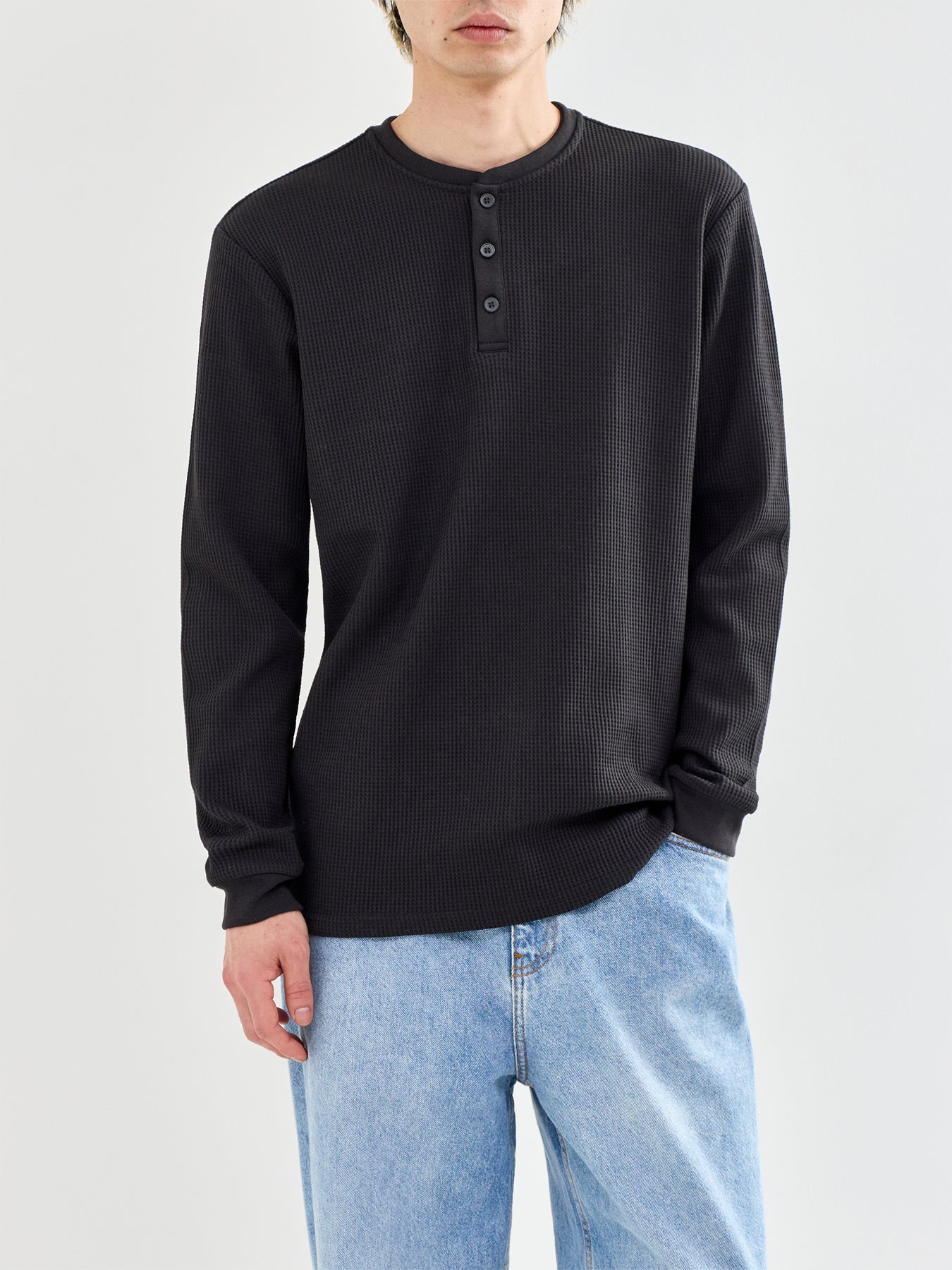 Stobie Long Sleeve Henley T-Shirt Black