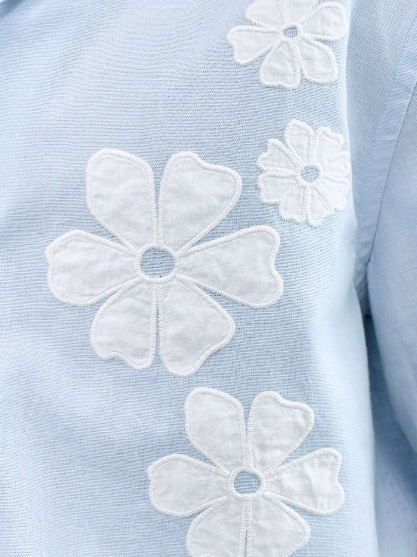 Didcot Appliqué Flowers Shirt Blue