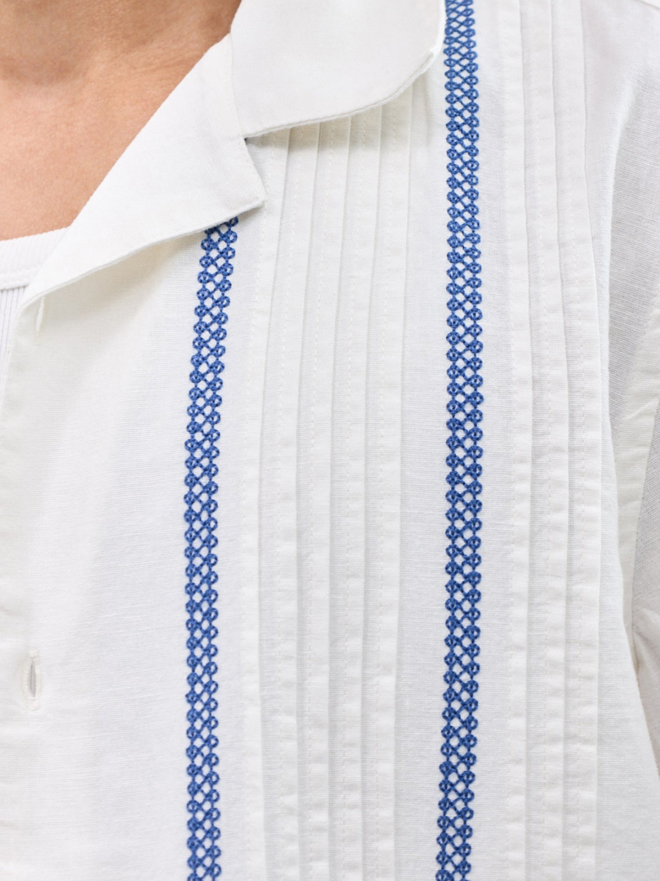 Didcot Pintuck Shirt White