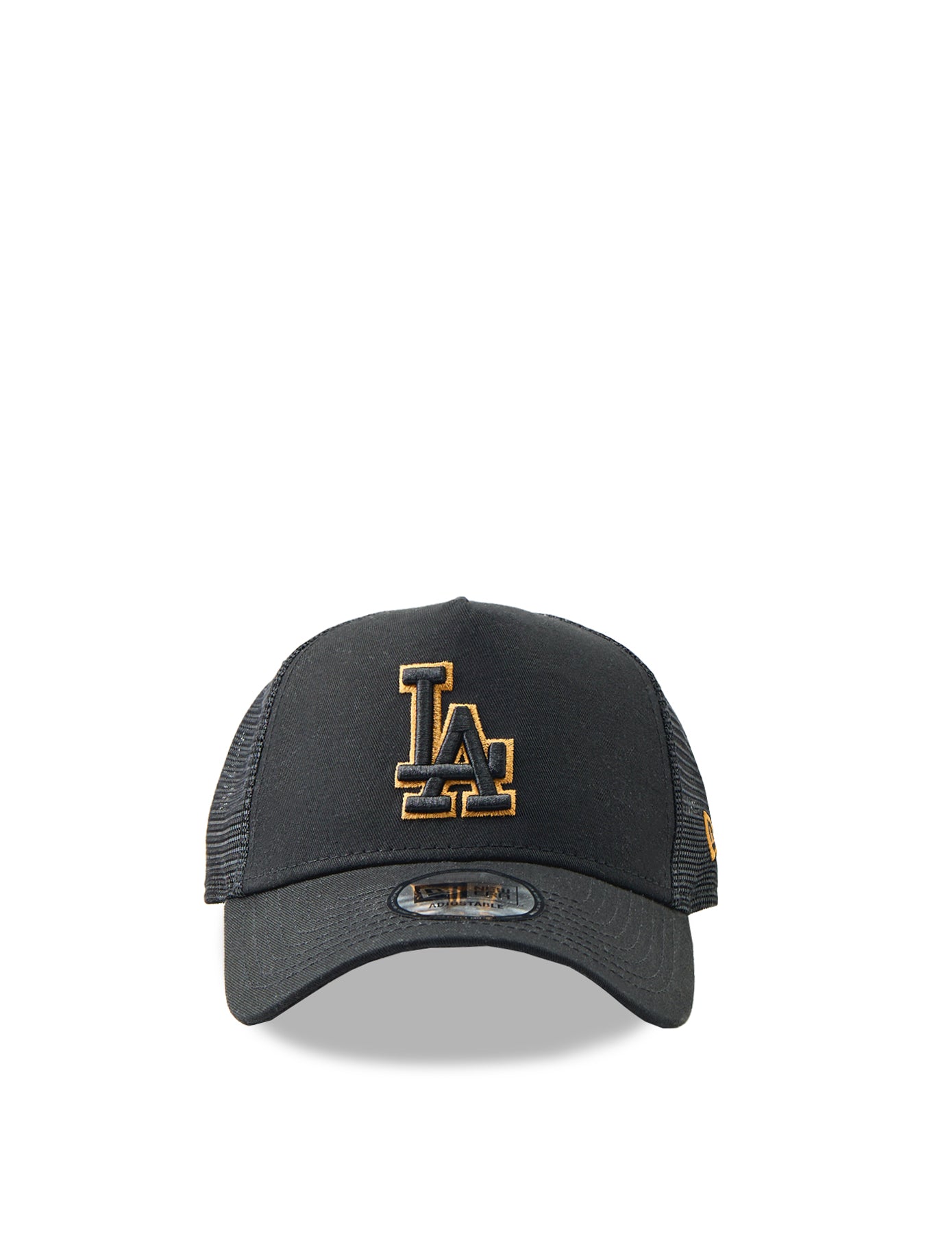 Outline Trucker Cap Black