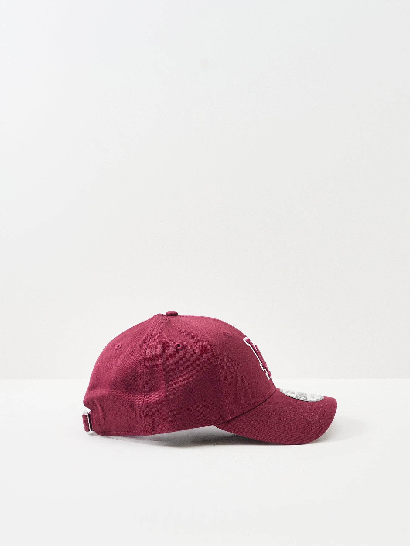 Team Outline 9FORTY LA Cap Burgundy