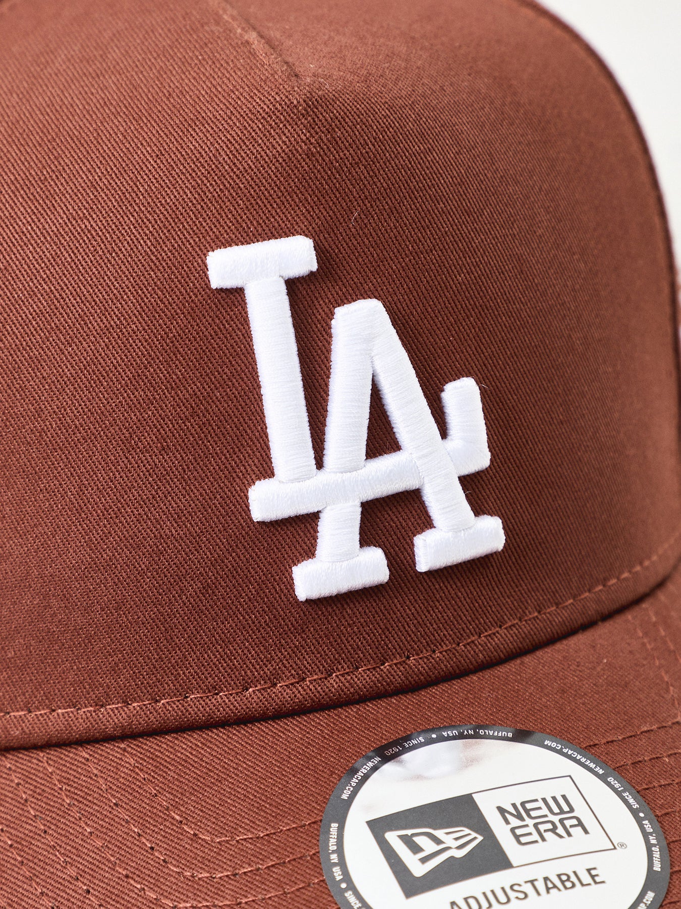 League Essential E-Frame LA Cap Brown