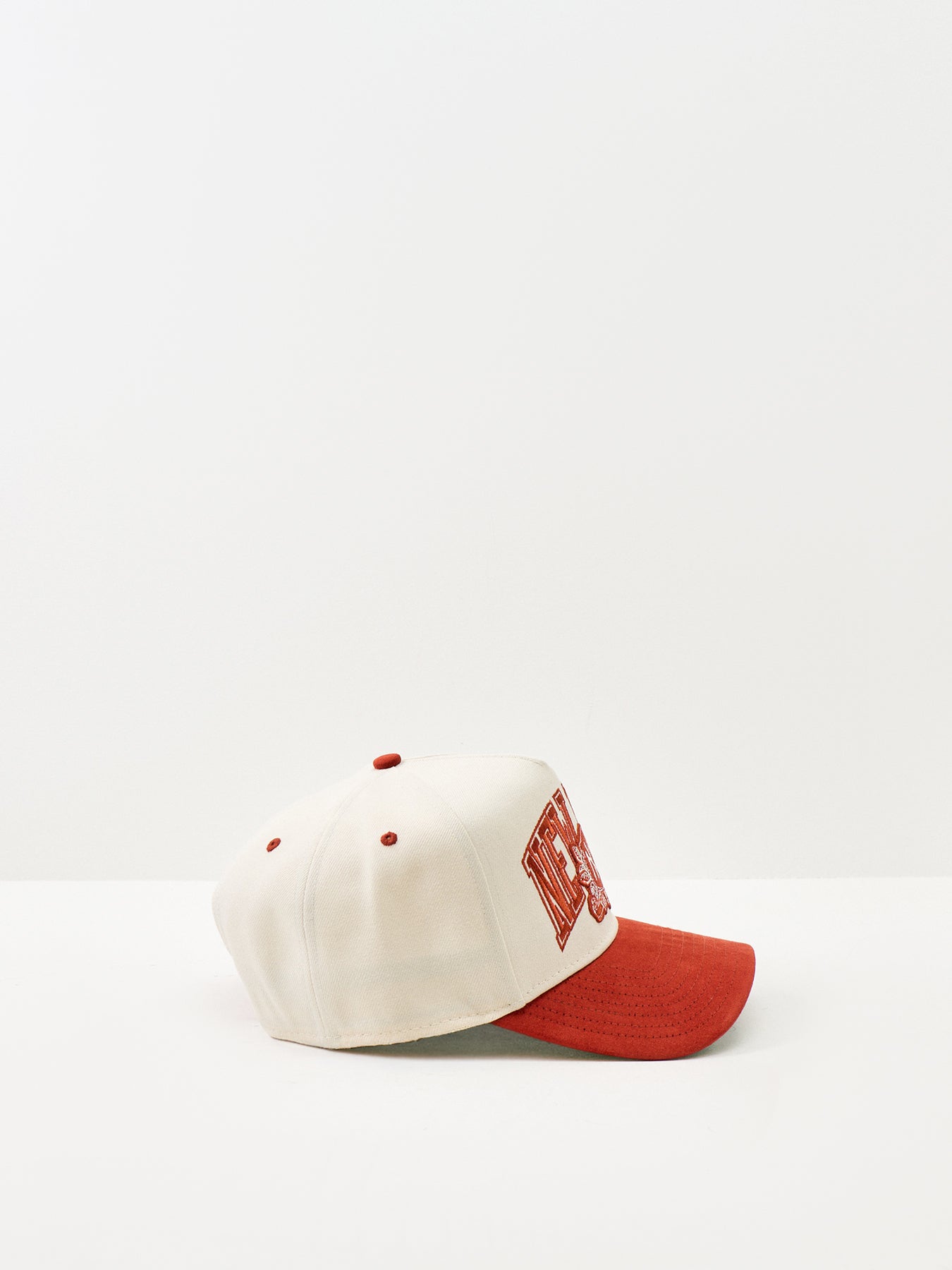 Wordmark Suede E-Frame NY Cap