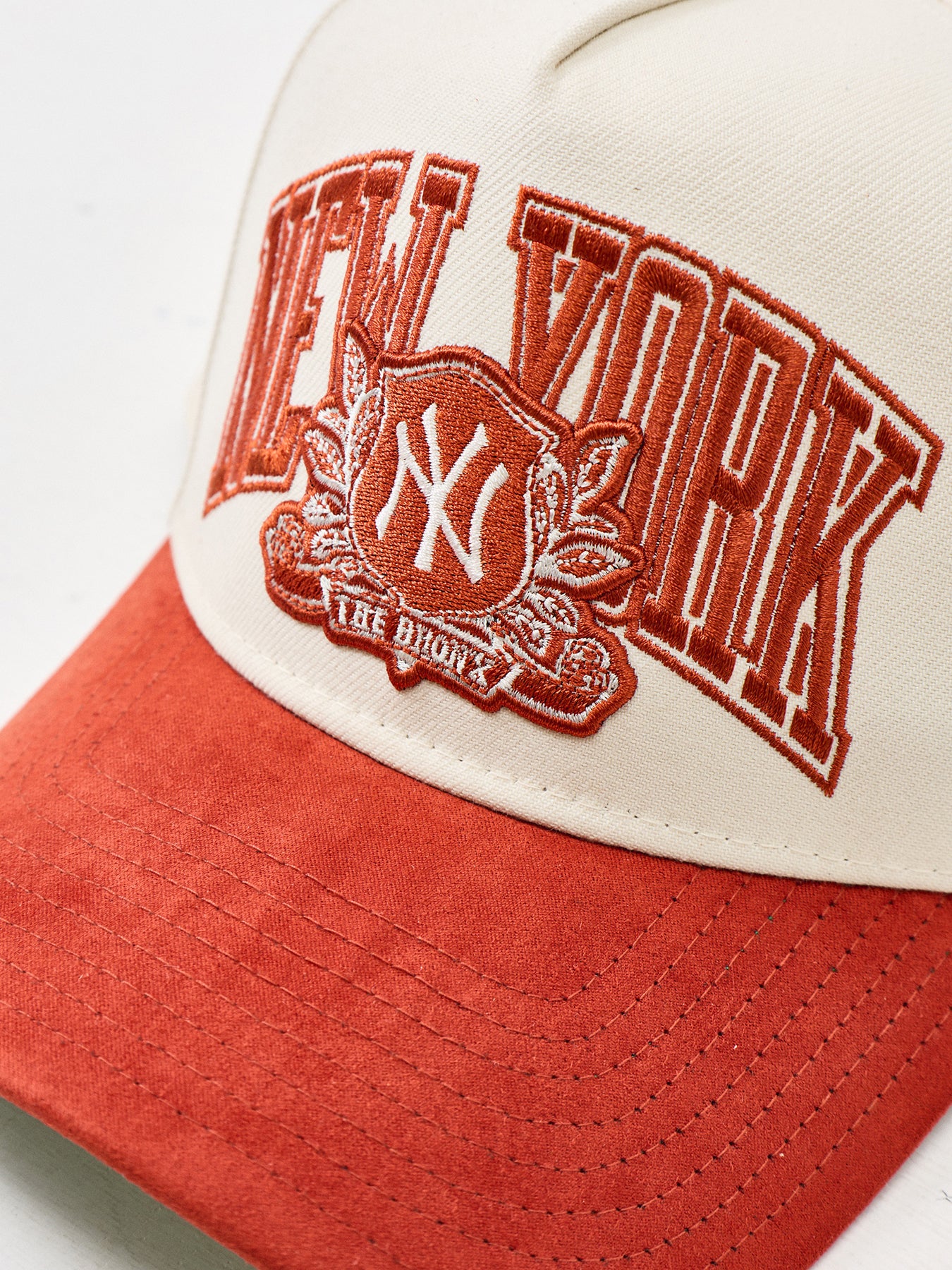 Wordmark Suede E-Frame NY Cap