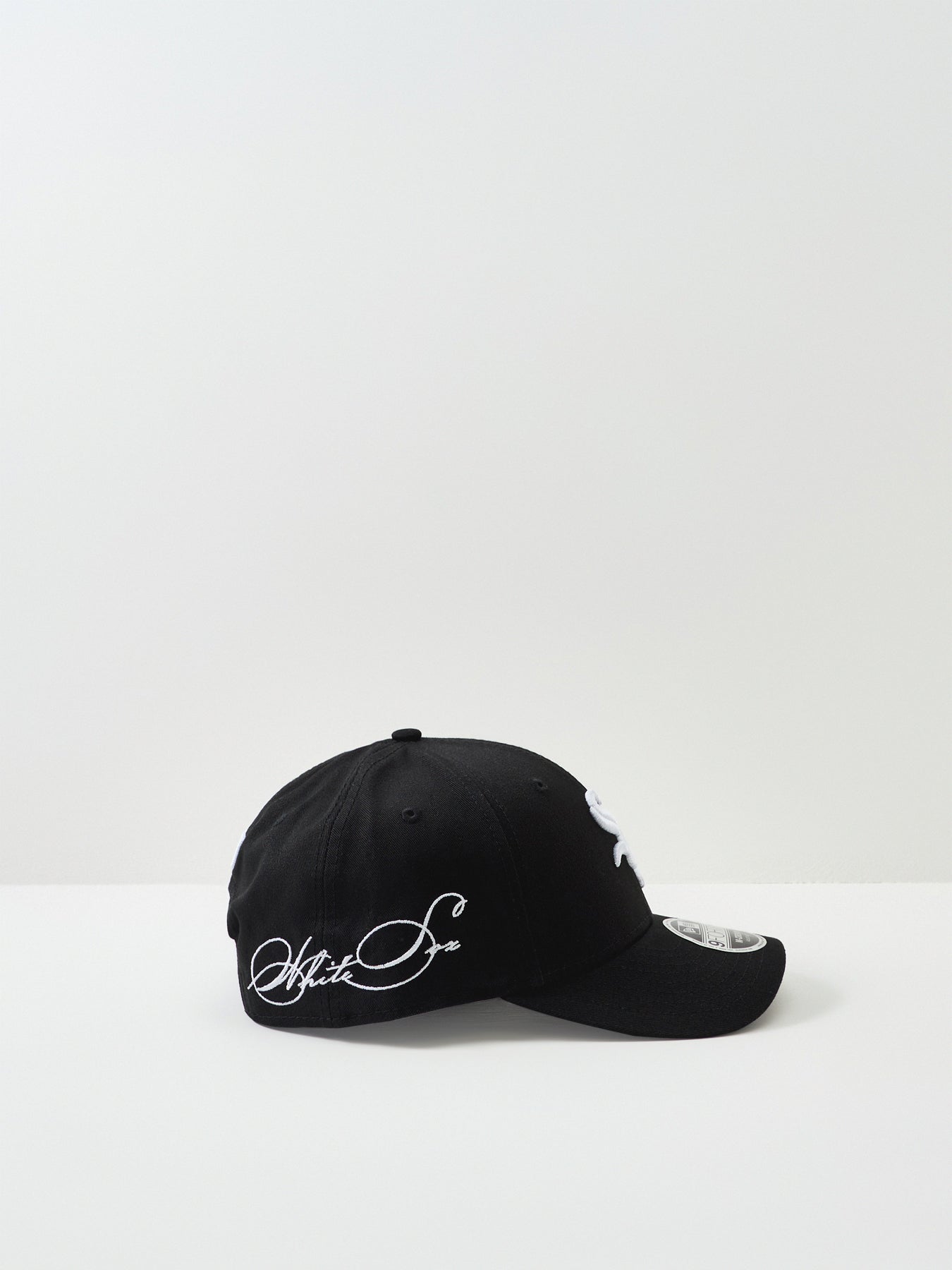 MLB Side Script 9FORTY Chicago White Sox Cap Black