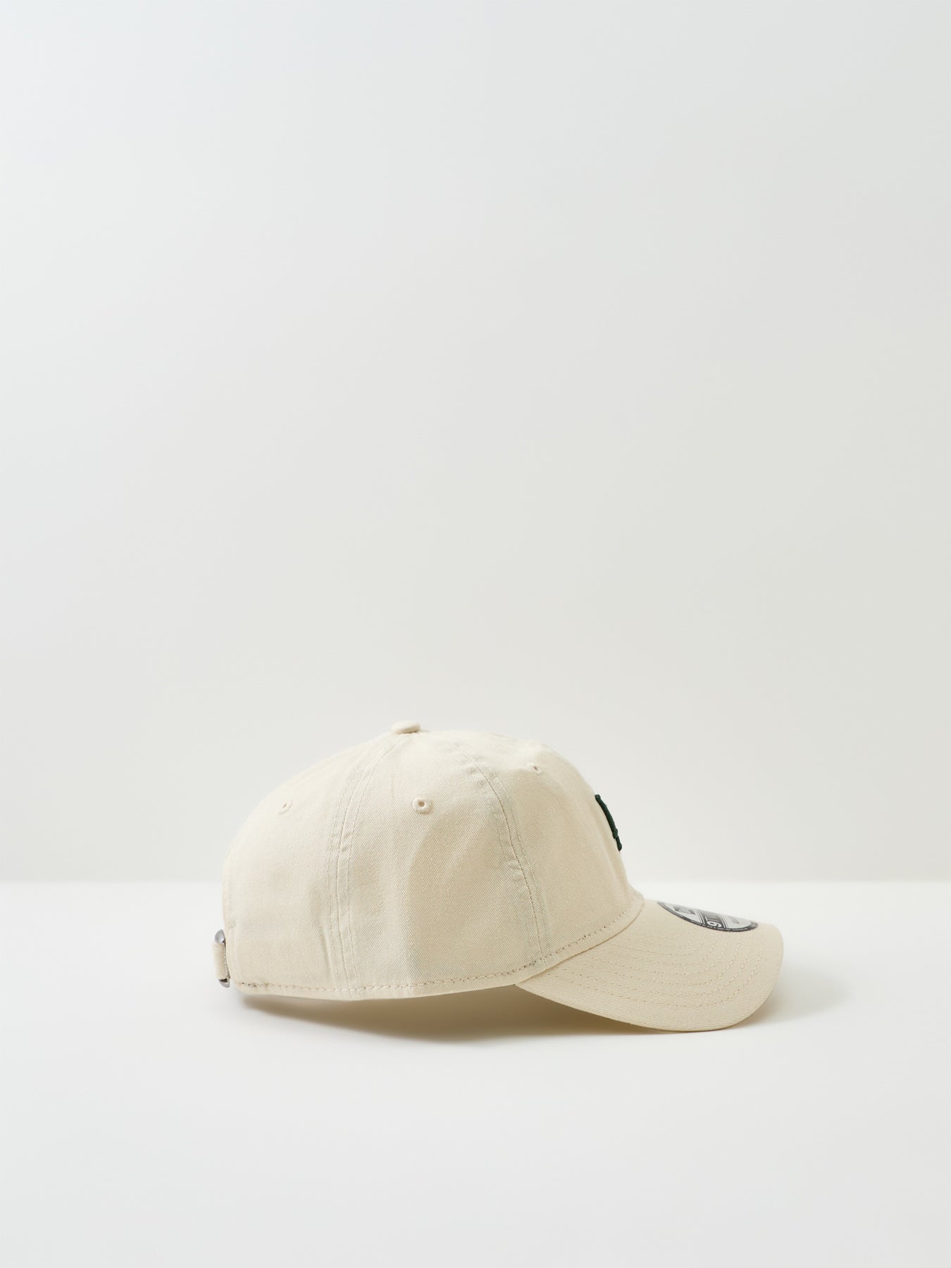 Mini Logo 9TWENTY Los Angeles Dodgers Cap White