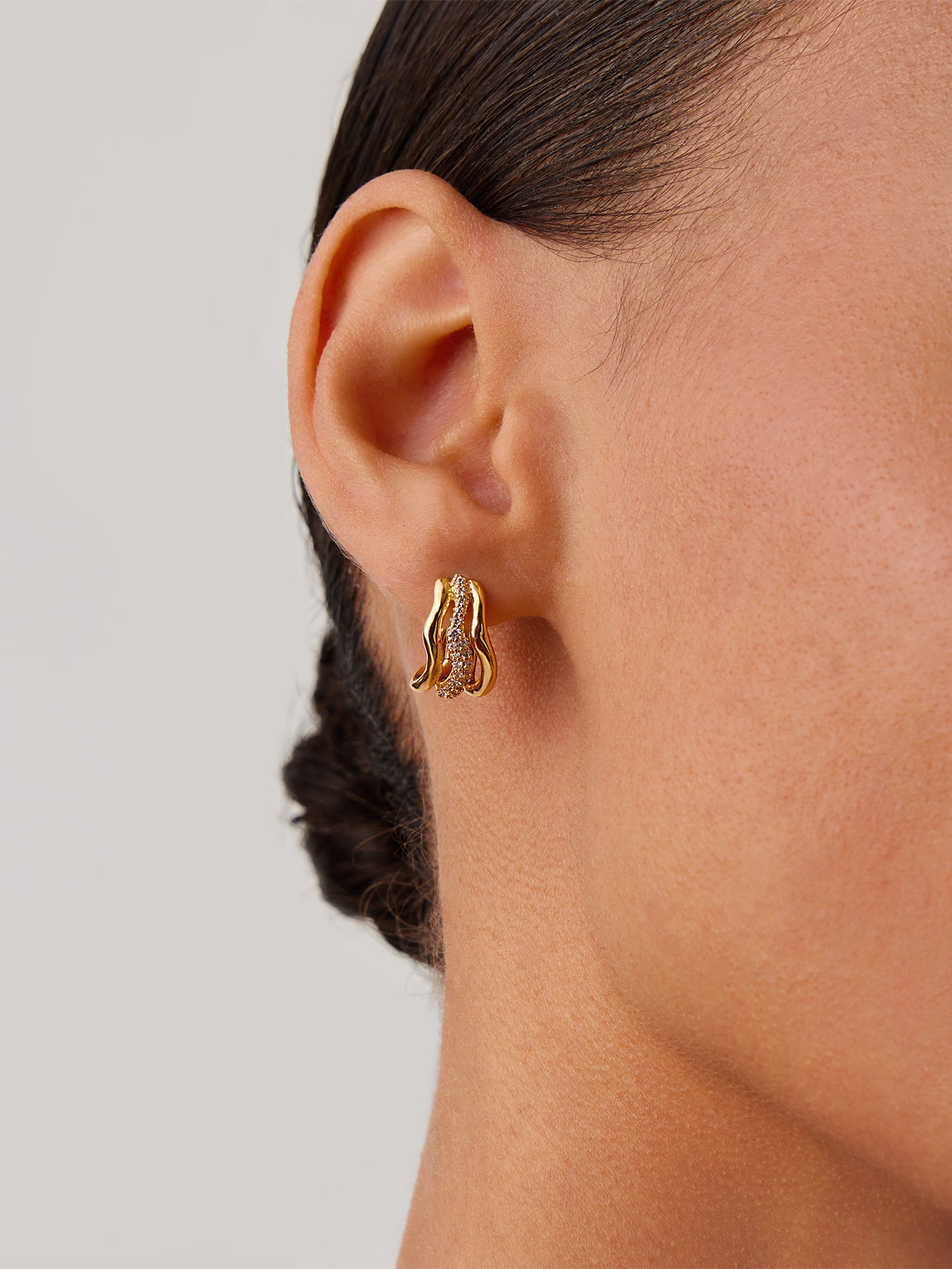 Molten Snow Triple Hoop Earrings Gold