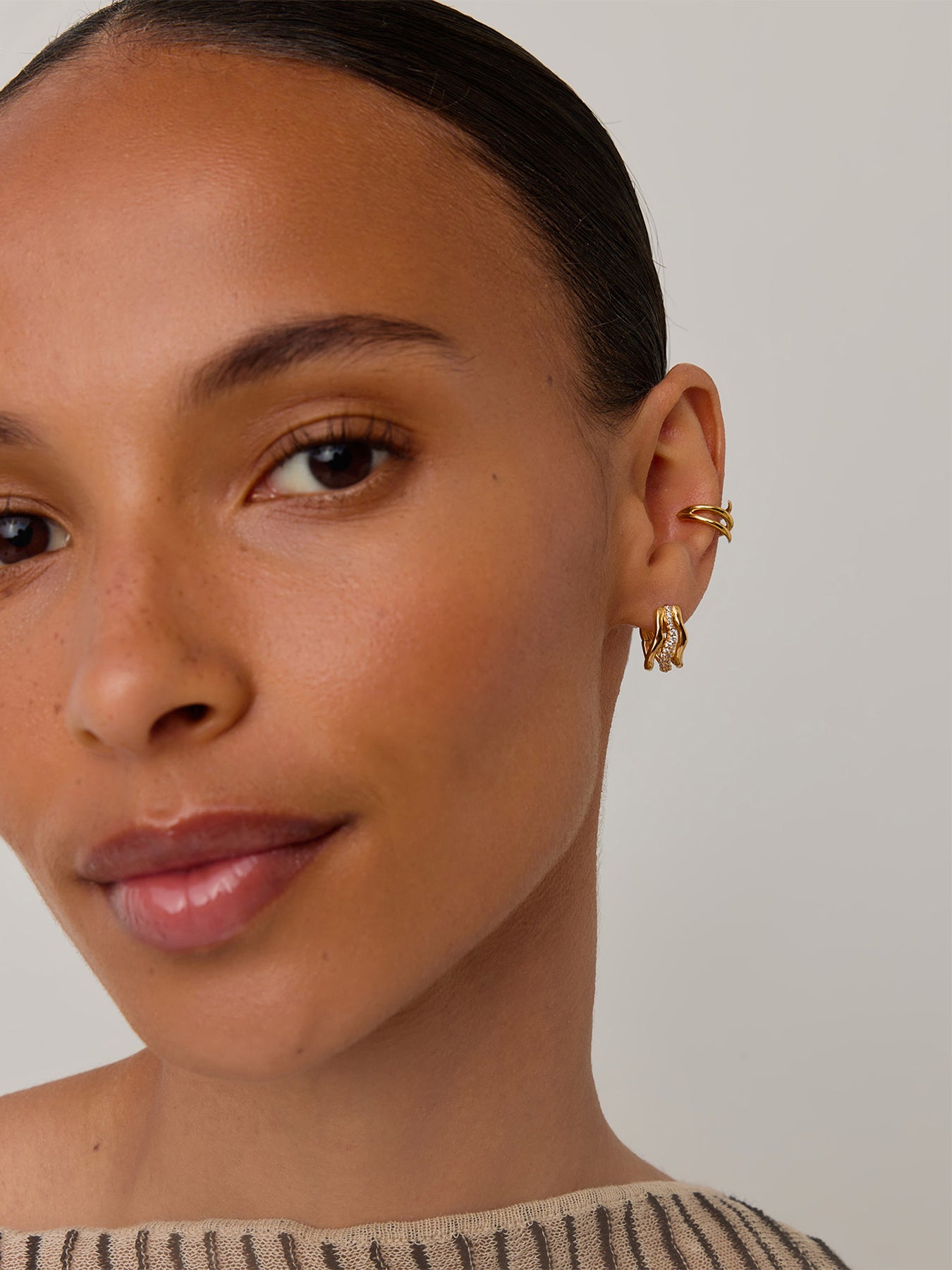 Molten Snow Triple Hoop Earrings Gold