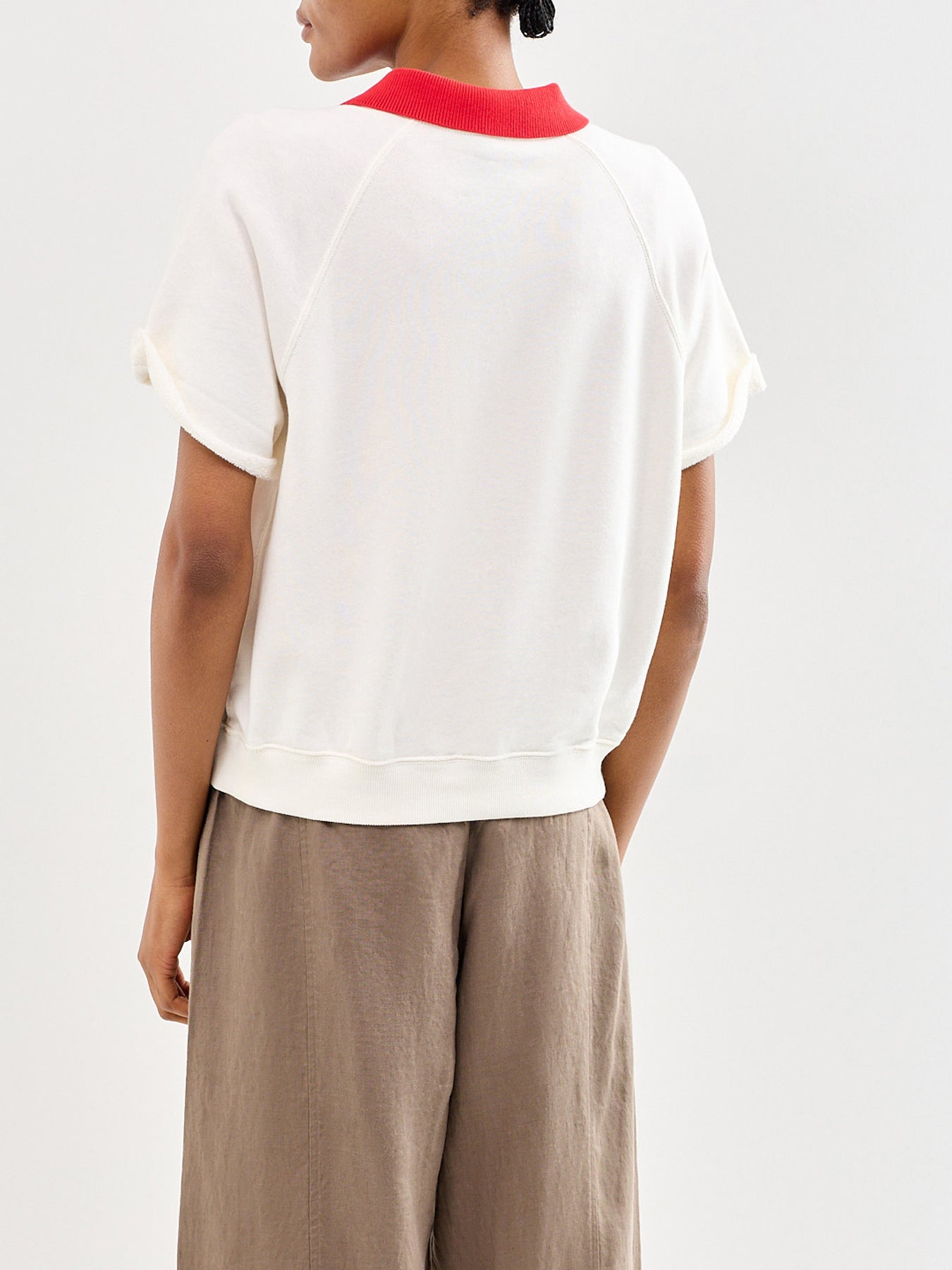 Bear Short Sleeve Knit Sweatshirt Cream