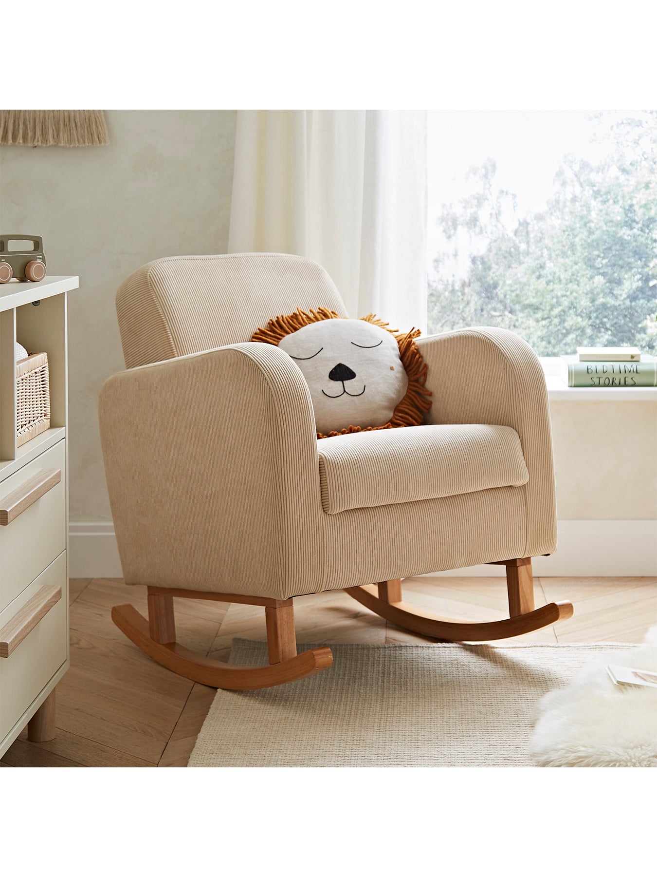 Etta Nursing Chair Sand