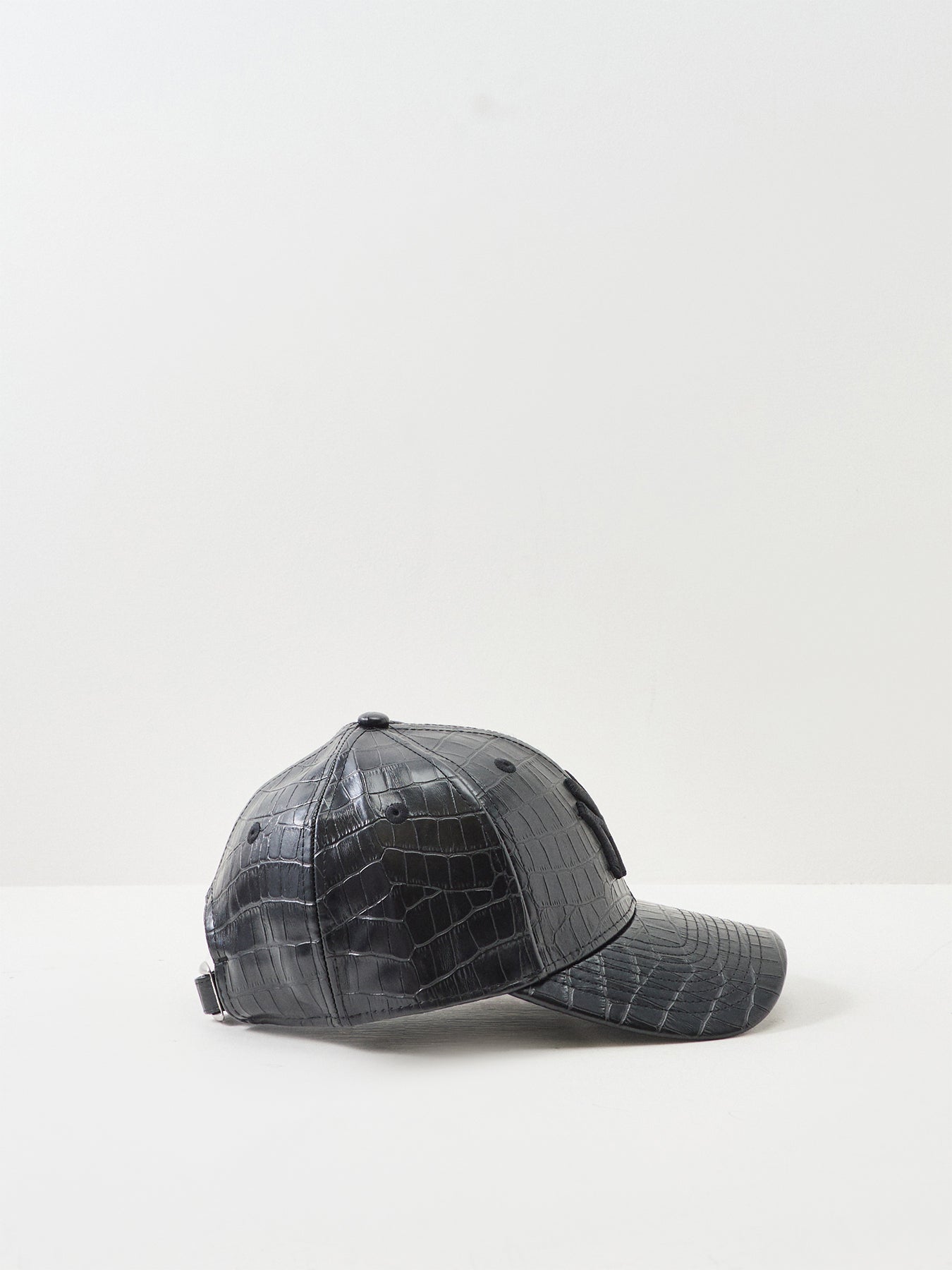 Female Pattern PU 9FORTY NY Yankees Cap Black